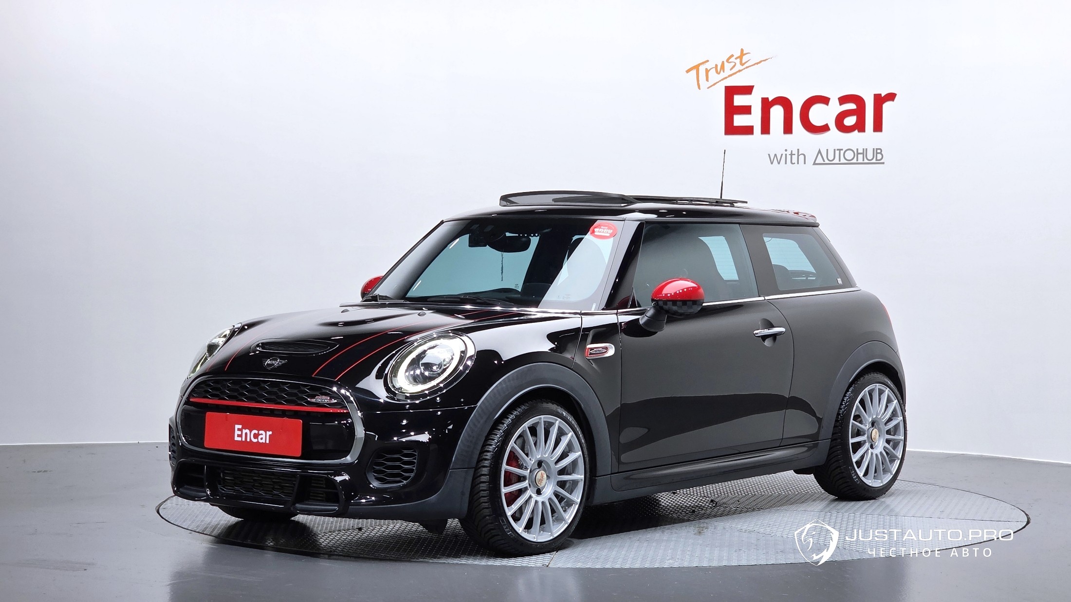 Автомобиль Mini Cooper