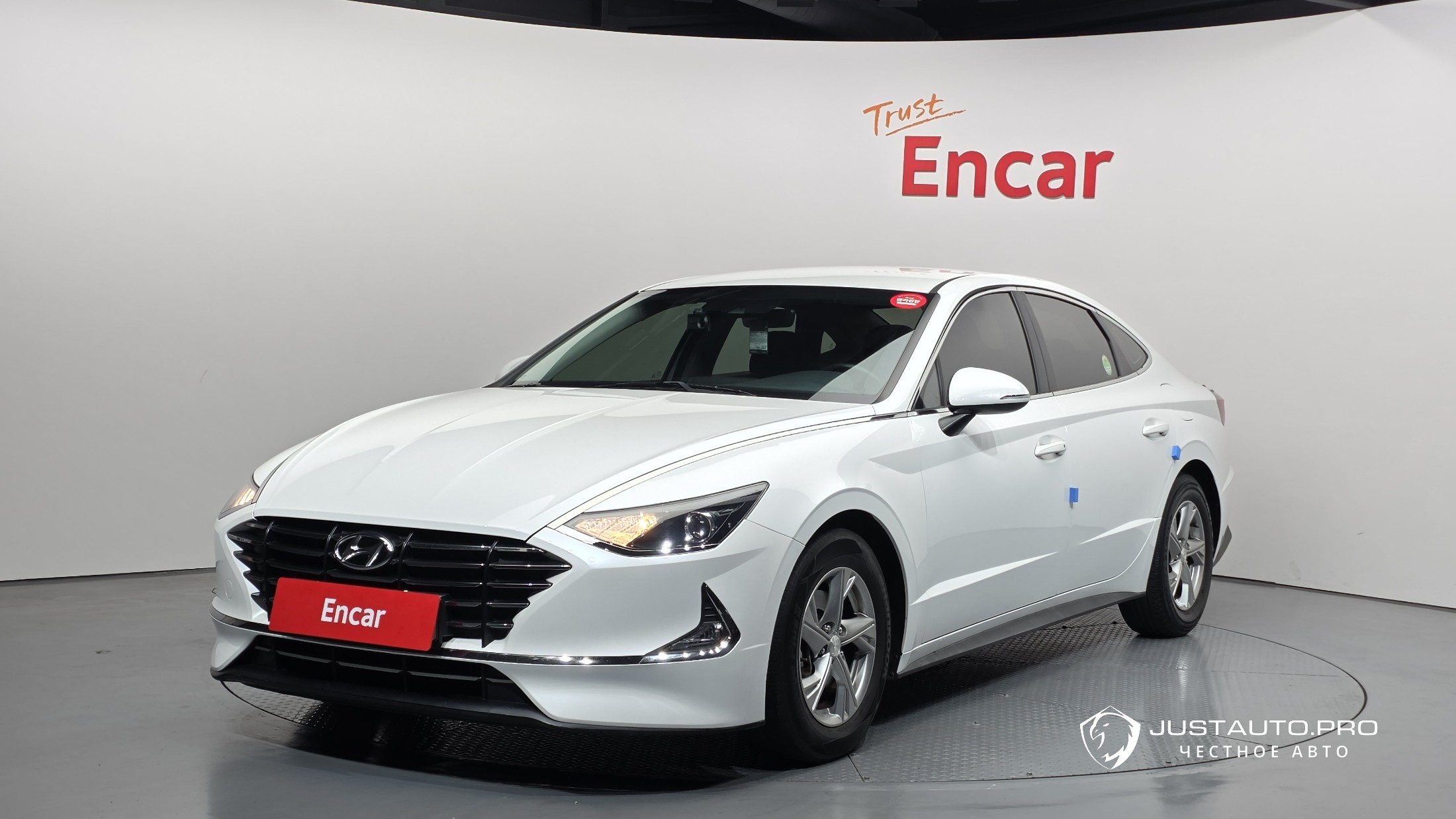 Автомобиль Hyundai Sonata