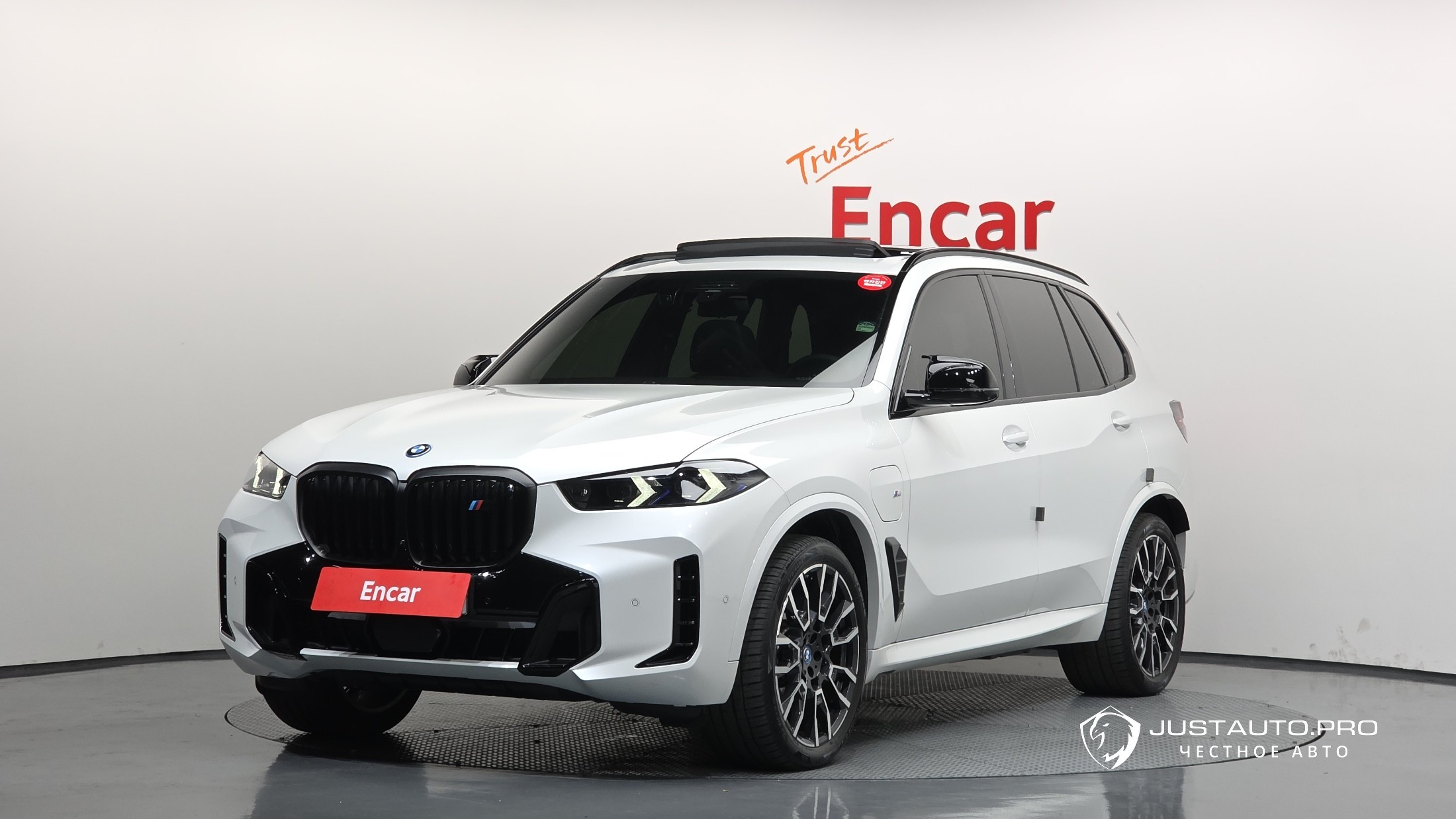 Автомобиль BMW X5