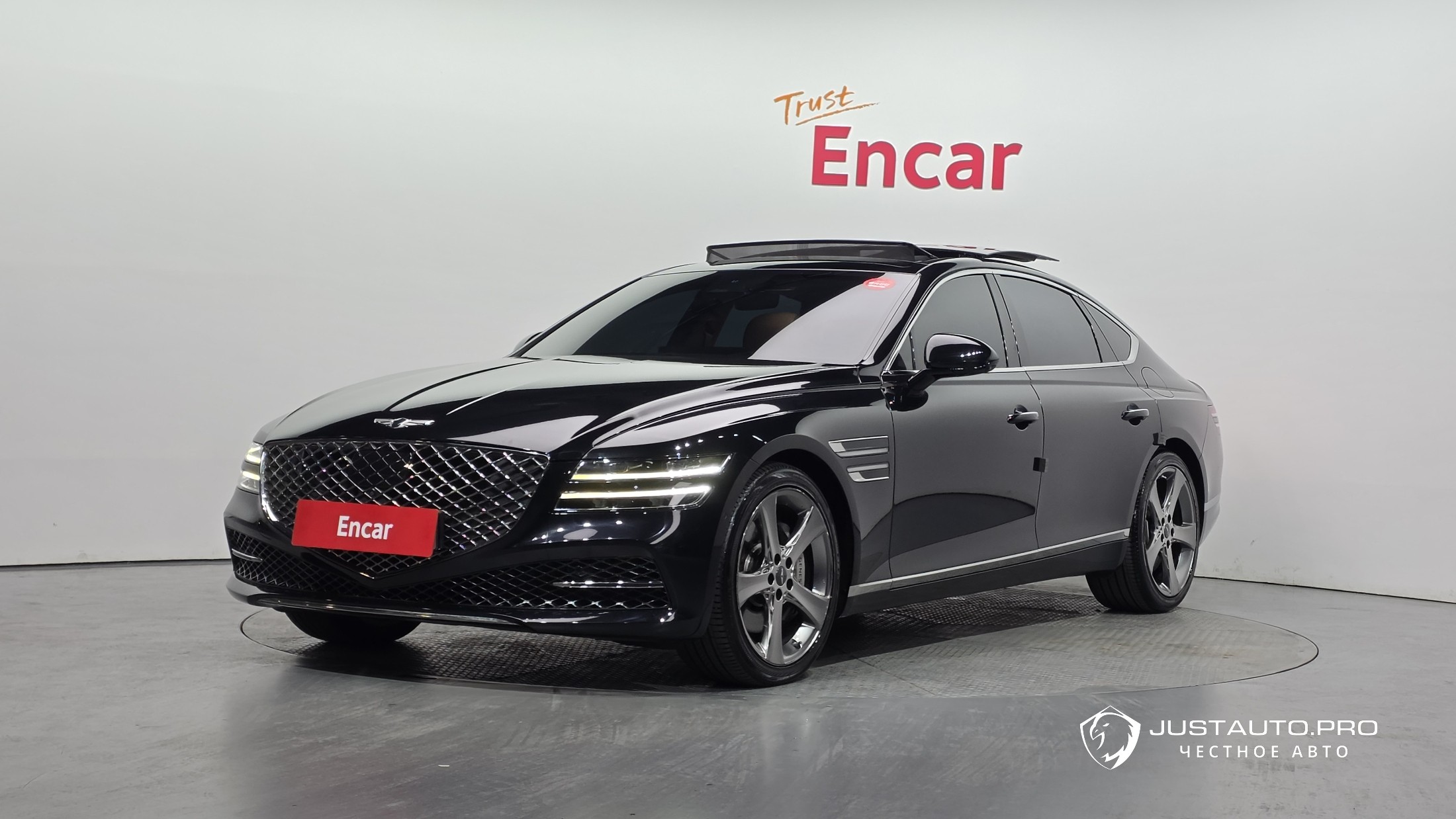 Автомобиль Genesis G80