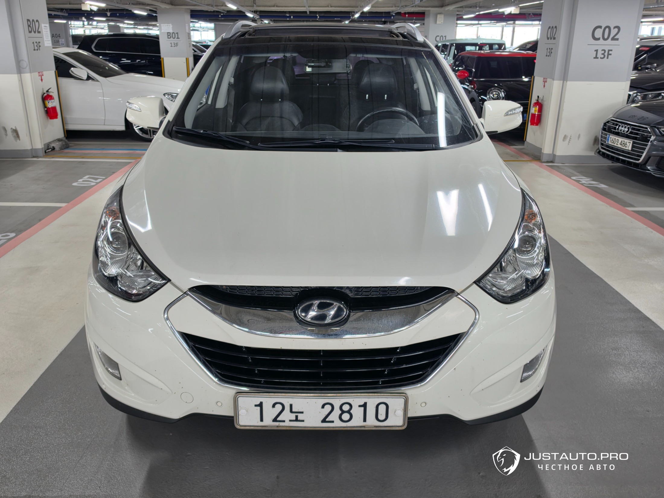 Автомобиль Hyundai Tucson