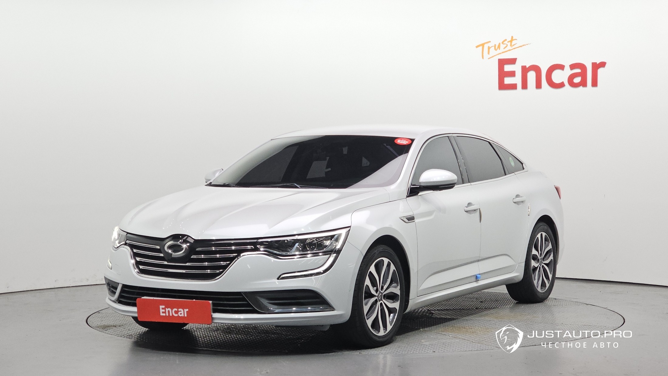 Автомобиль Renault-KoreaSamsung SM6