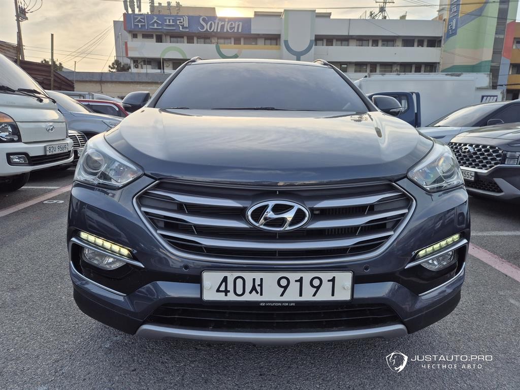 Автомобиль Hyundai Santafe