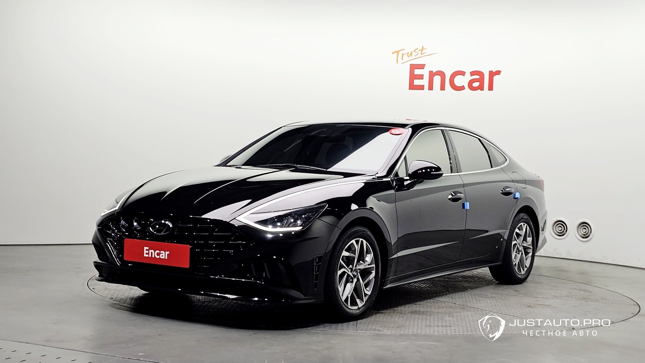 Автомобиль Hyundai Sonata