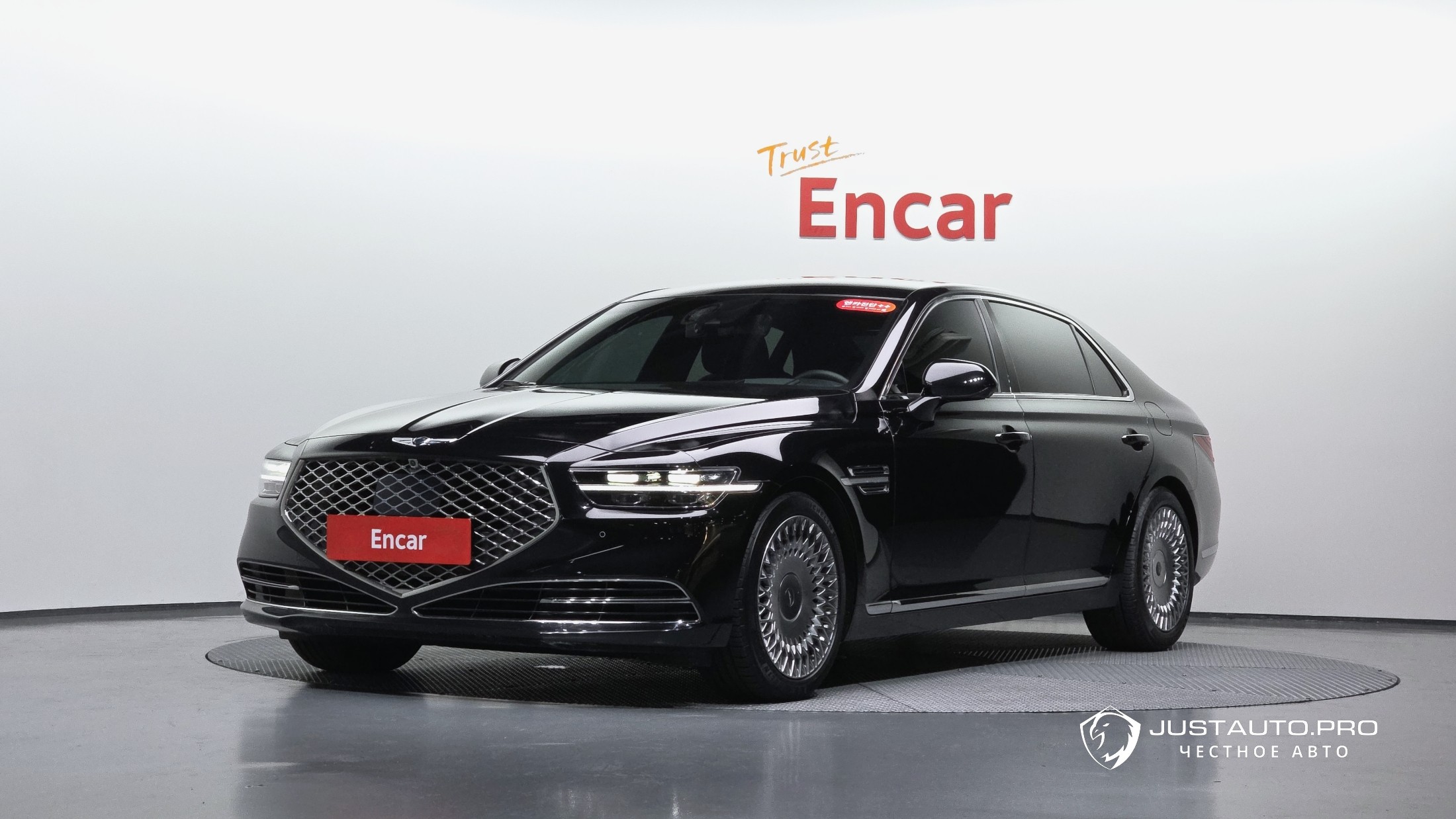 Автомобиль Genesis G90
