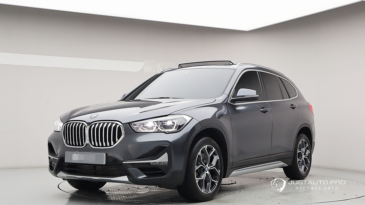 Автомобиль BMW X1
