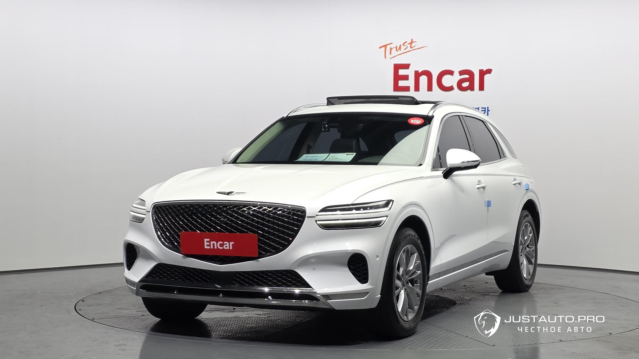 Автомобиль Genesis GV70