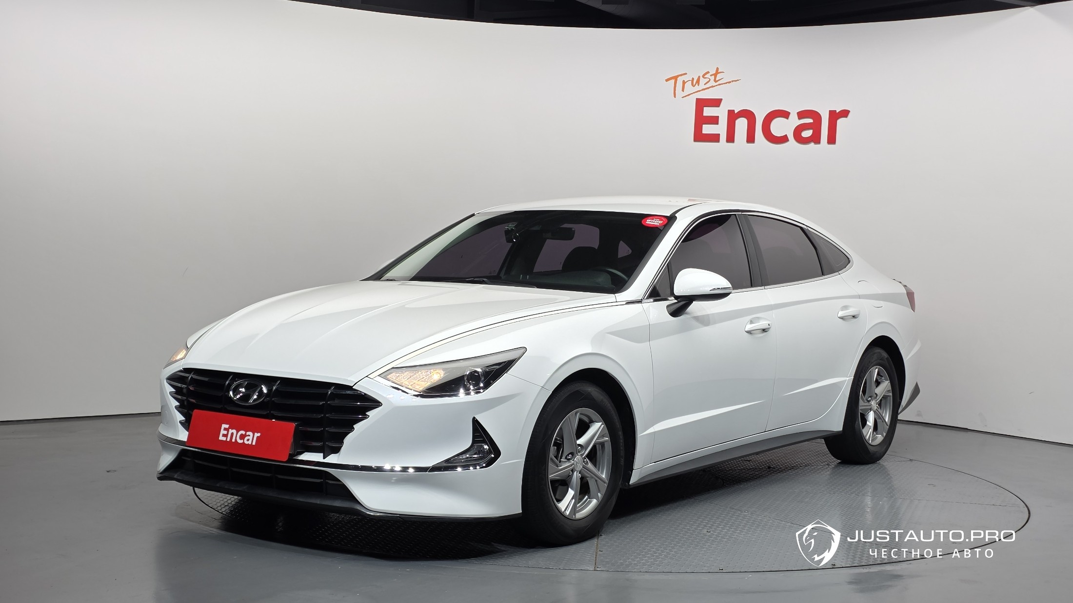 Автомобиль Hyundai Sonata