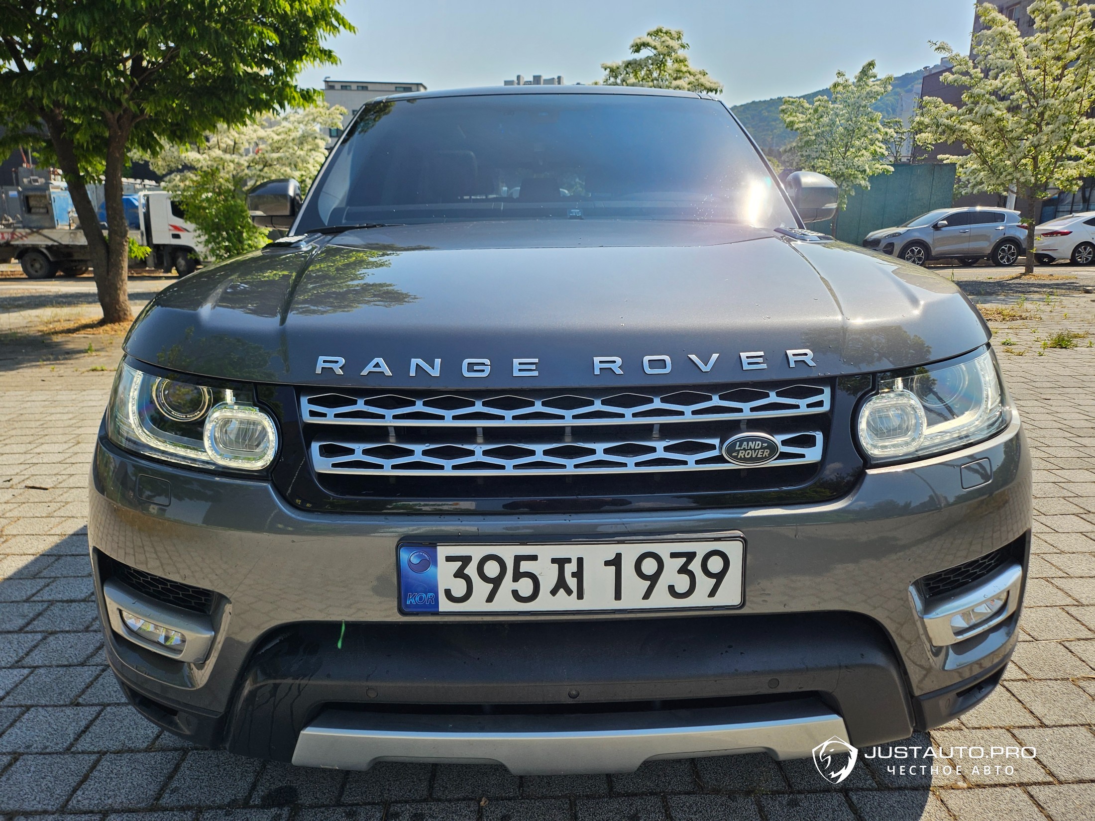 Автомобиль Land Rover Range Rover Sport