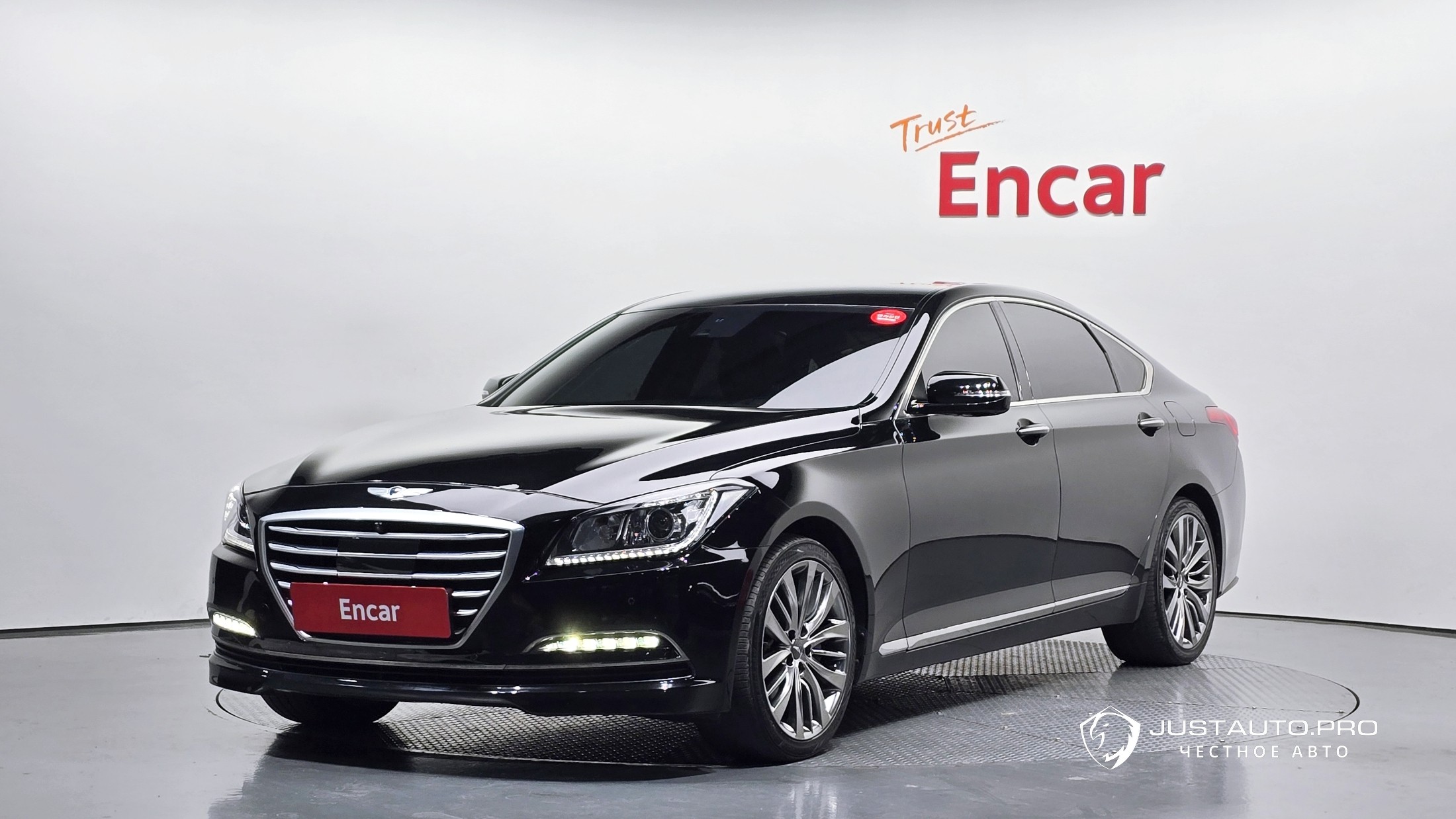 Автомобиль Hyundai Genesis