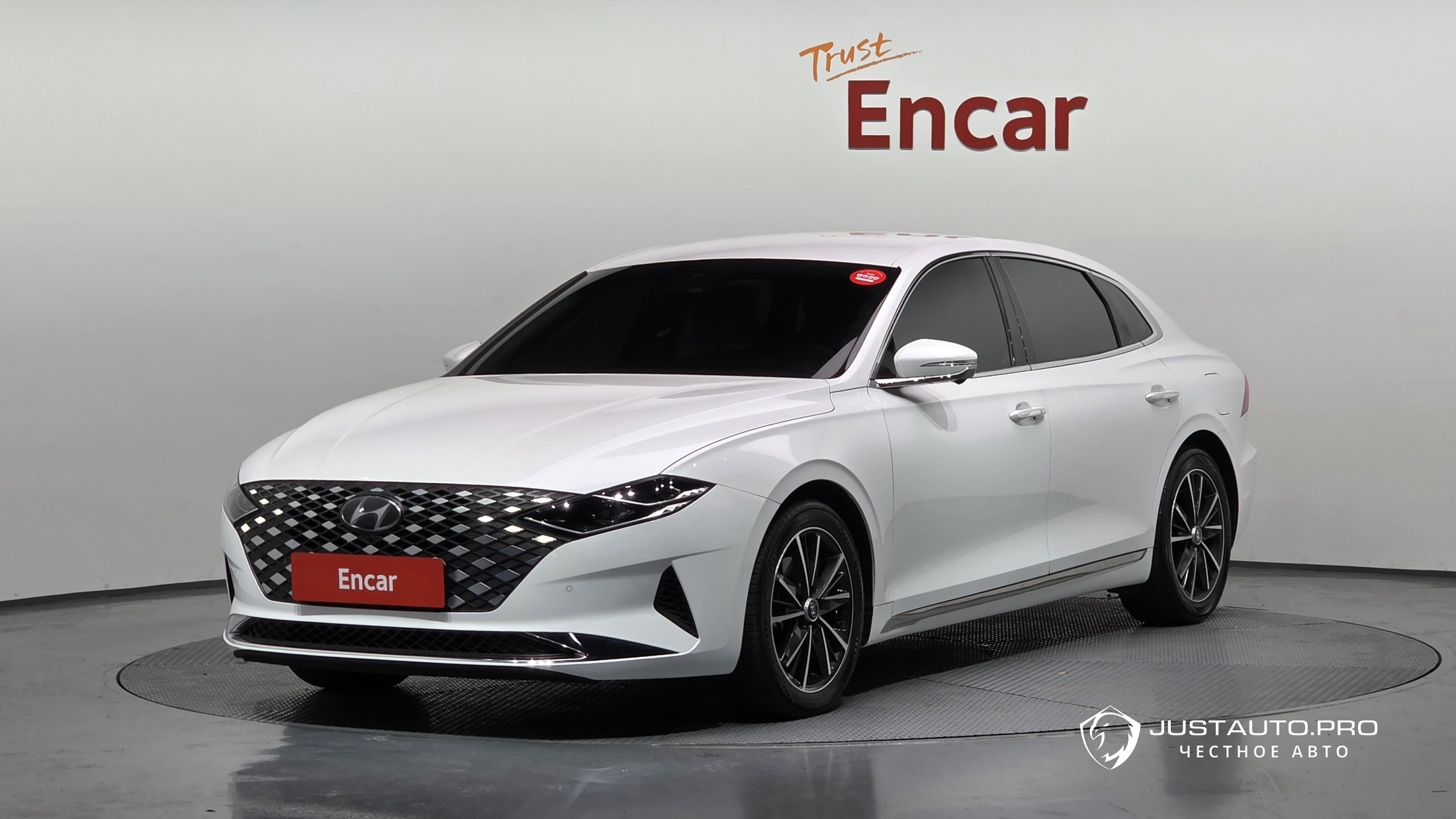 Автомобиль Hyundai Grandeur
