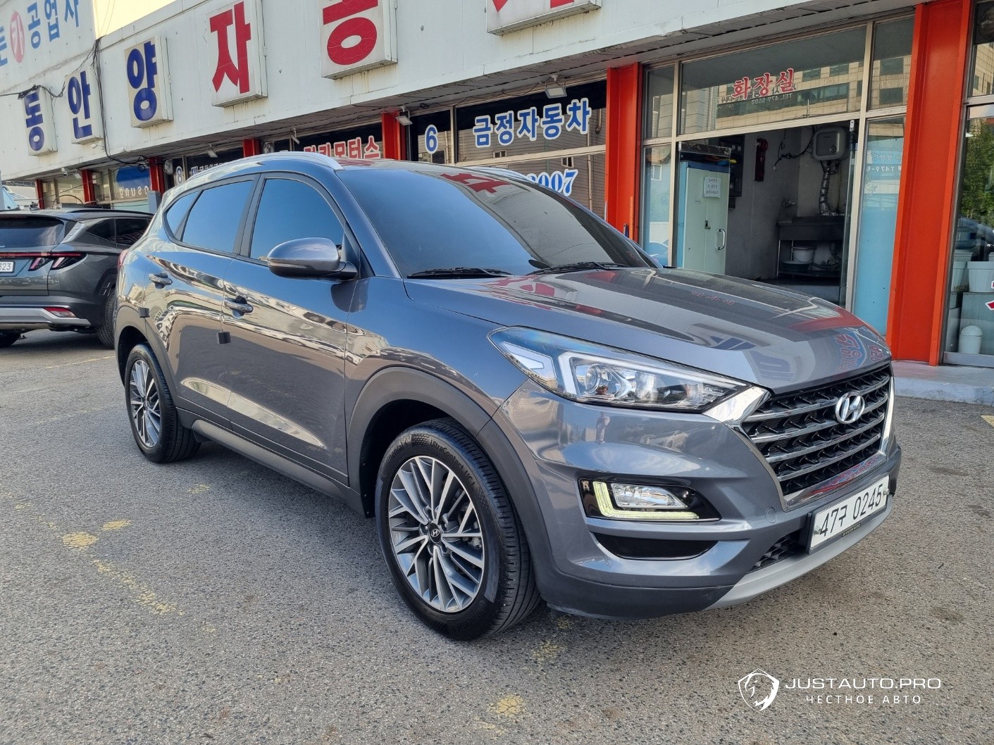 Автомобиль Hyundai Tucson
