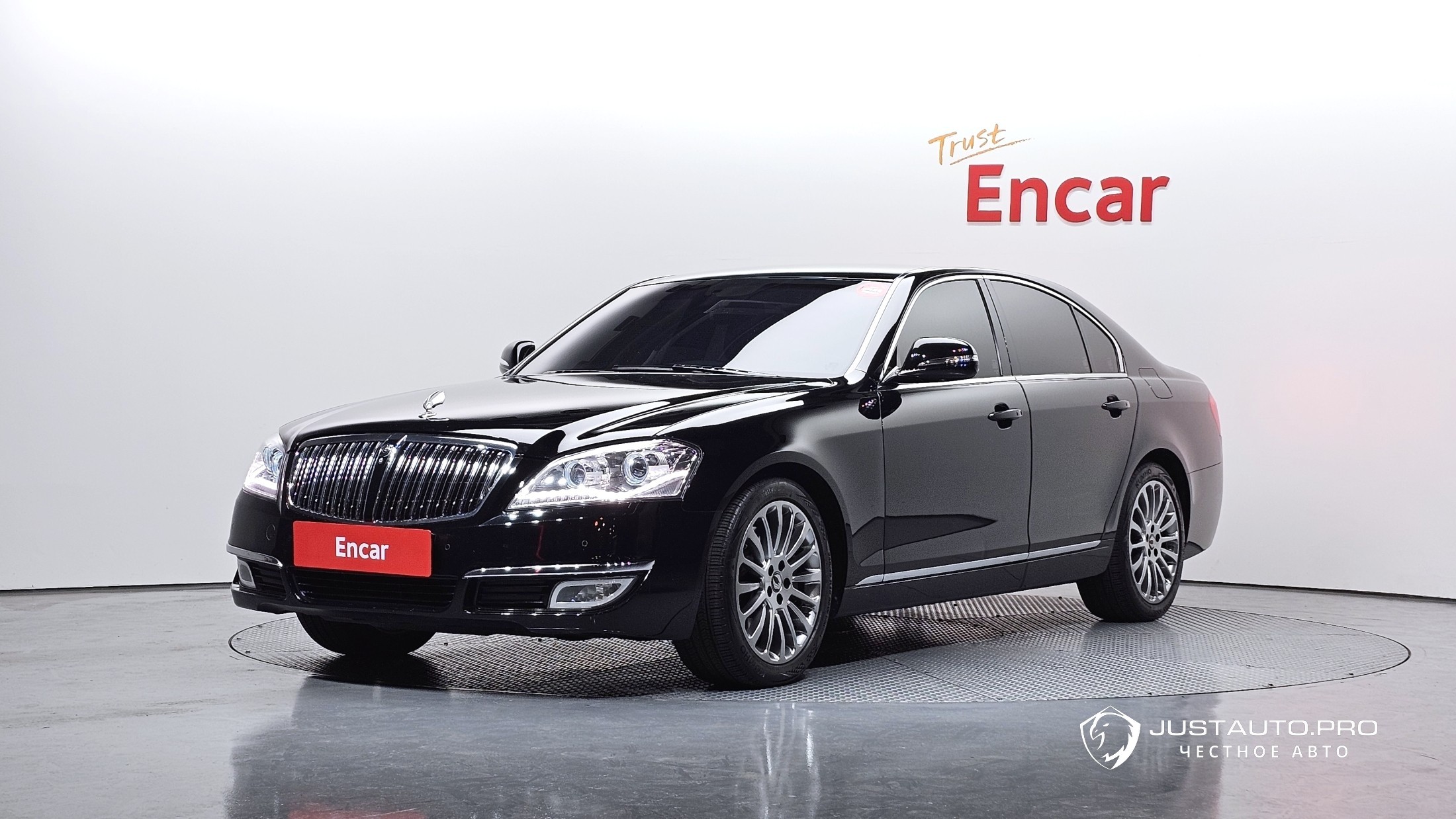 Автомобиль KG_Mobility_Ssangyong Chairman