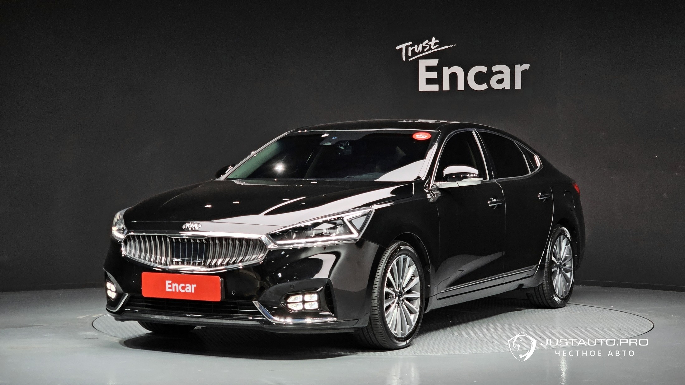 Автомобиль Kia K7
