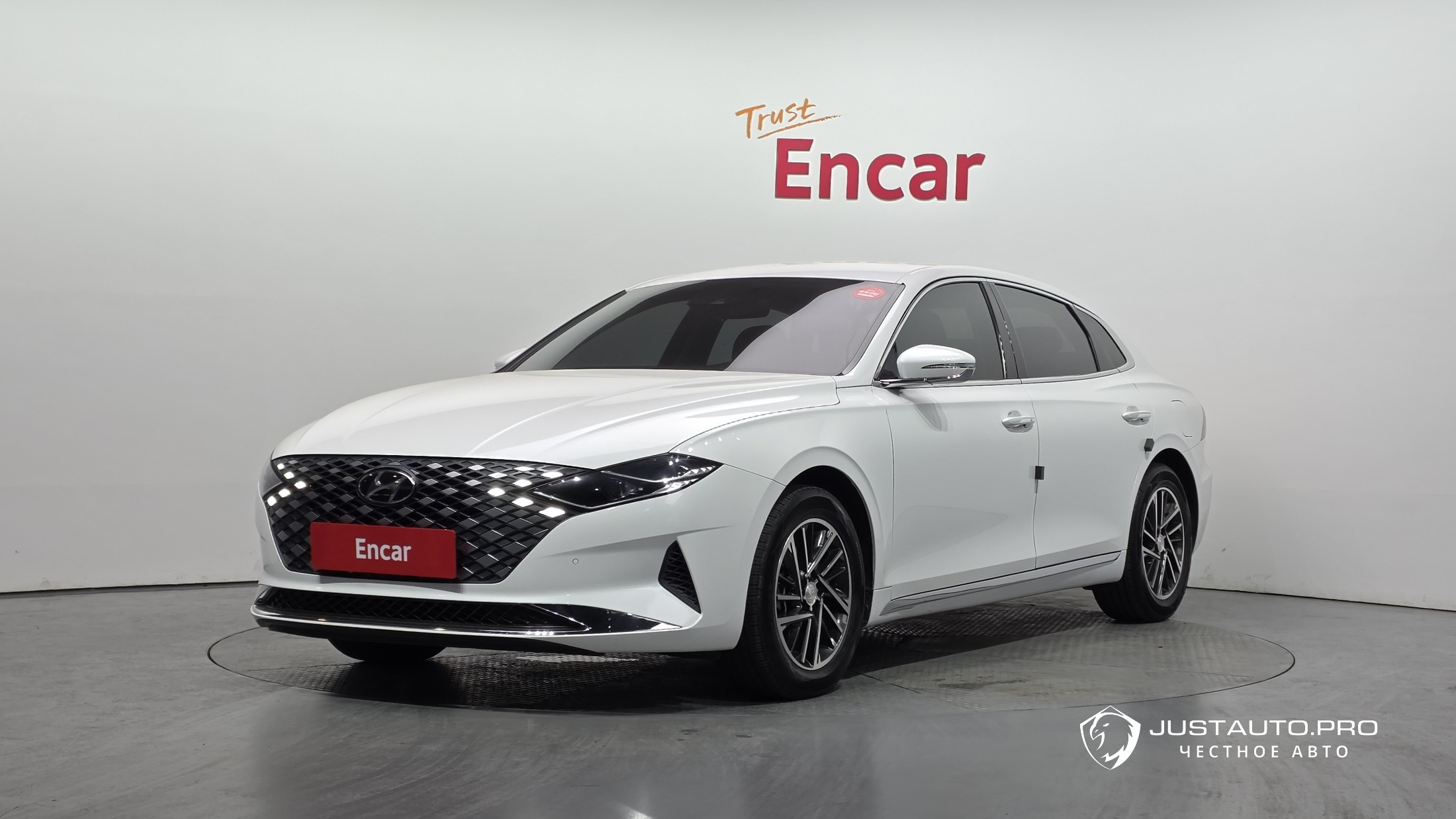 Автомобиль Hyundai Grandeur