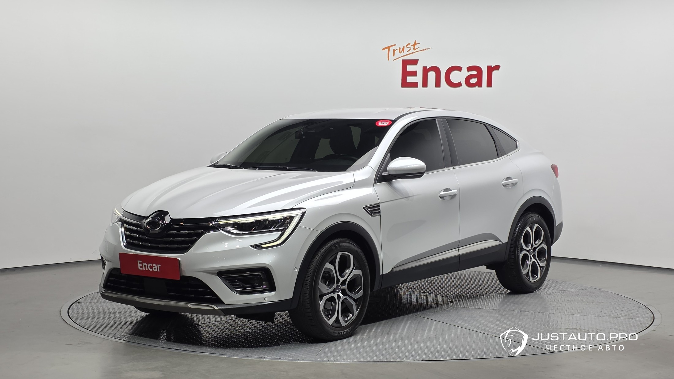 Автомобиль Renault-KoreaSamsung XM3