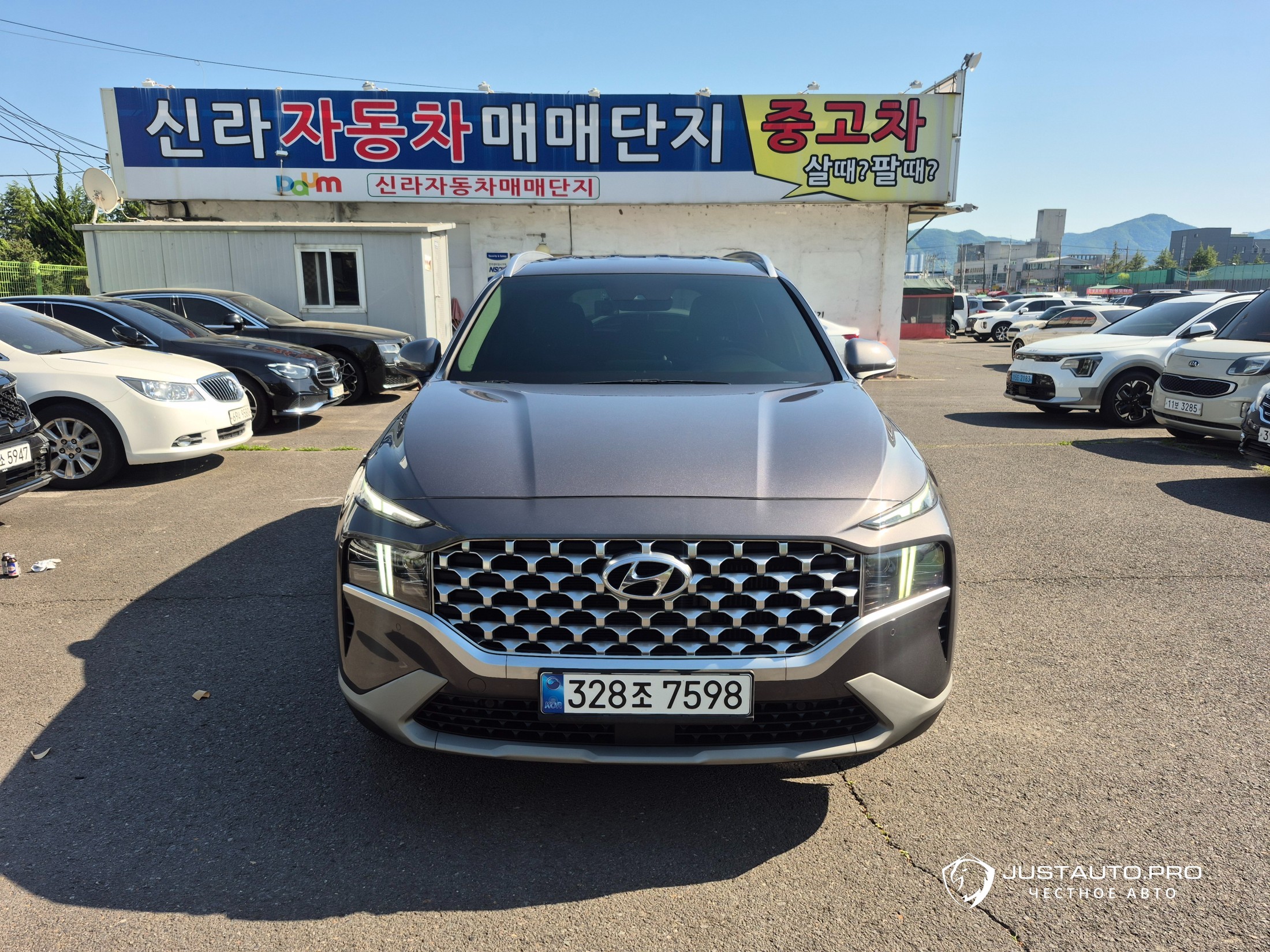 Автомобиль Hyundai Santafe