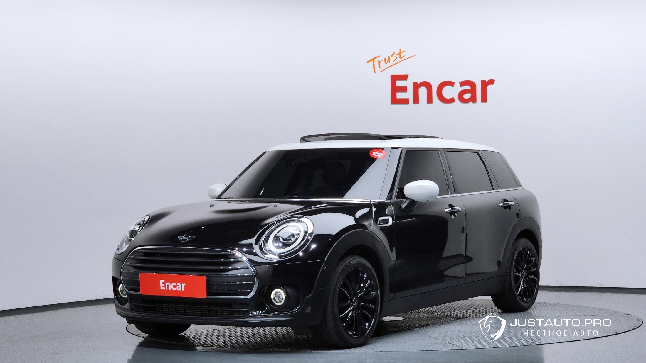Автомобиль Mini Clubman