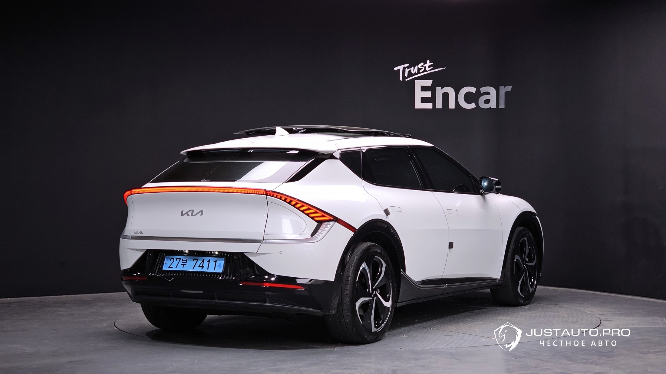 Автомобиль Kia EV6