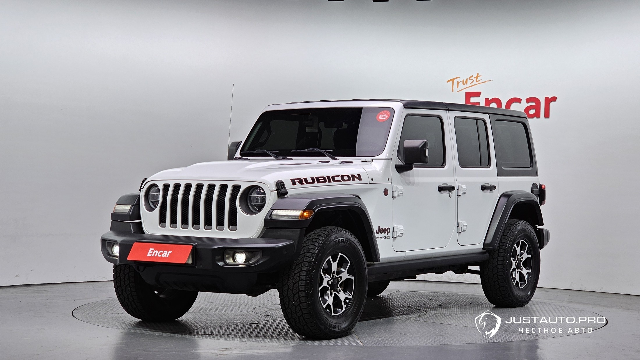 Автомобиль Jeep Wrangler