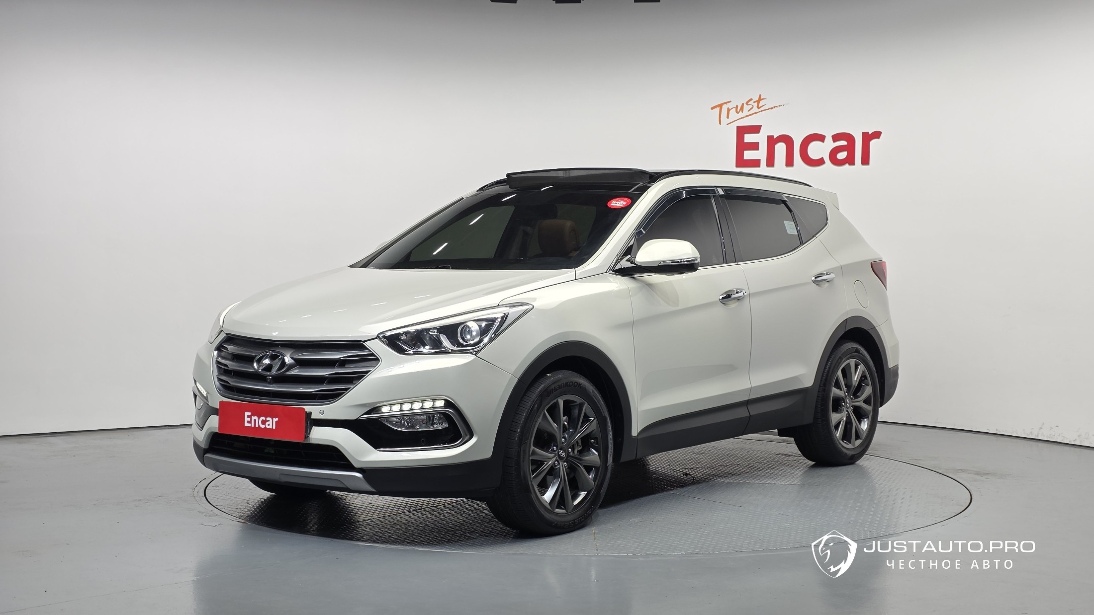 Автомобиль Hyundai Santafe