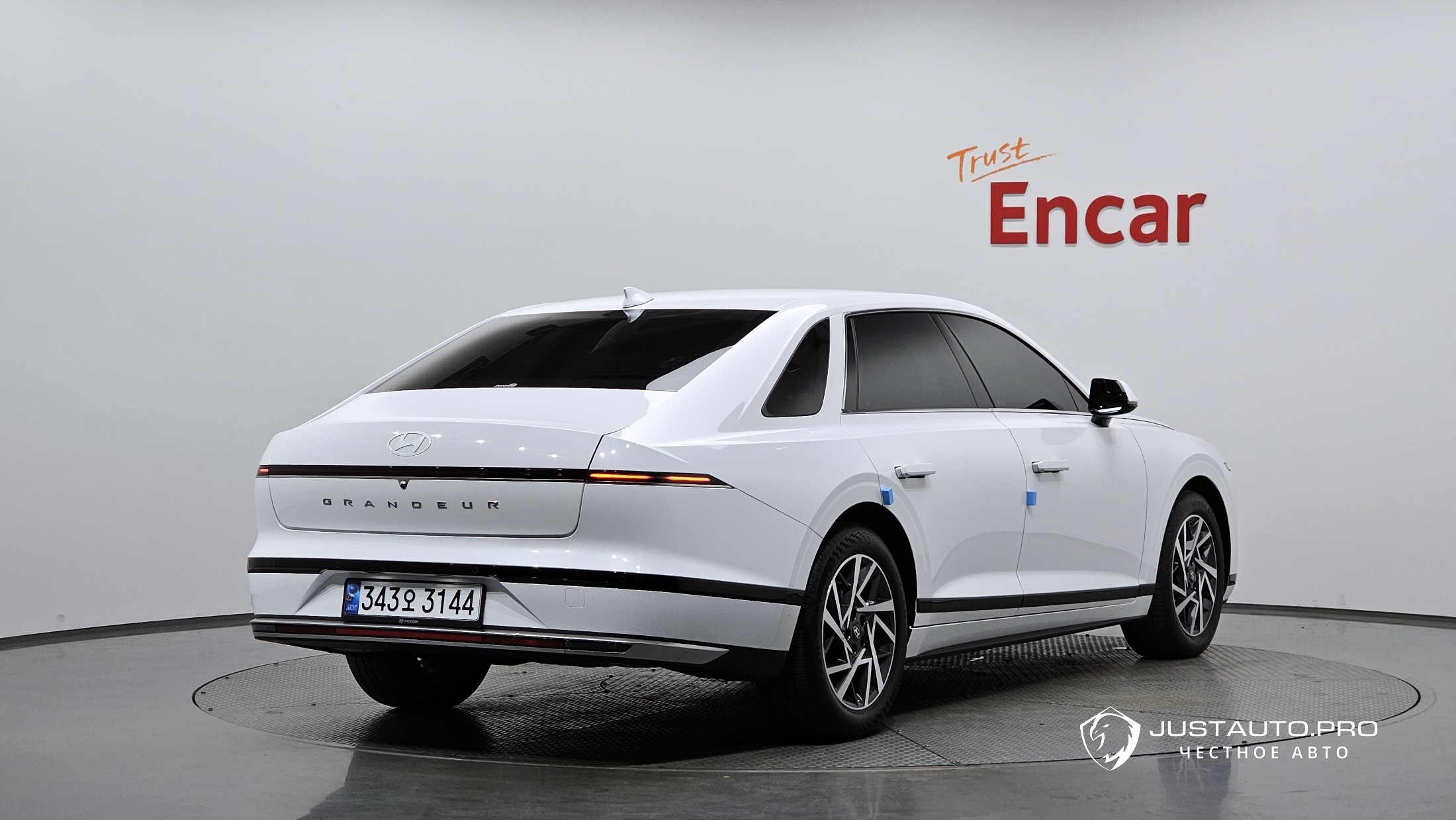Автомобиль Hyundai Grandeur
