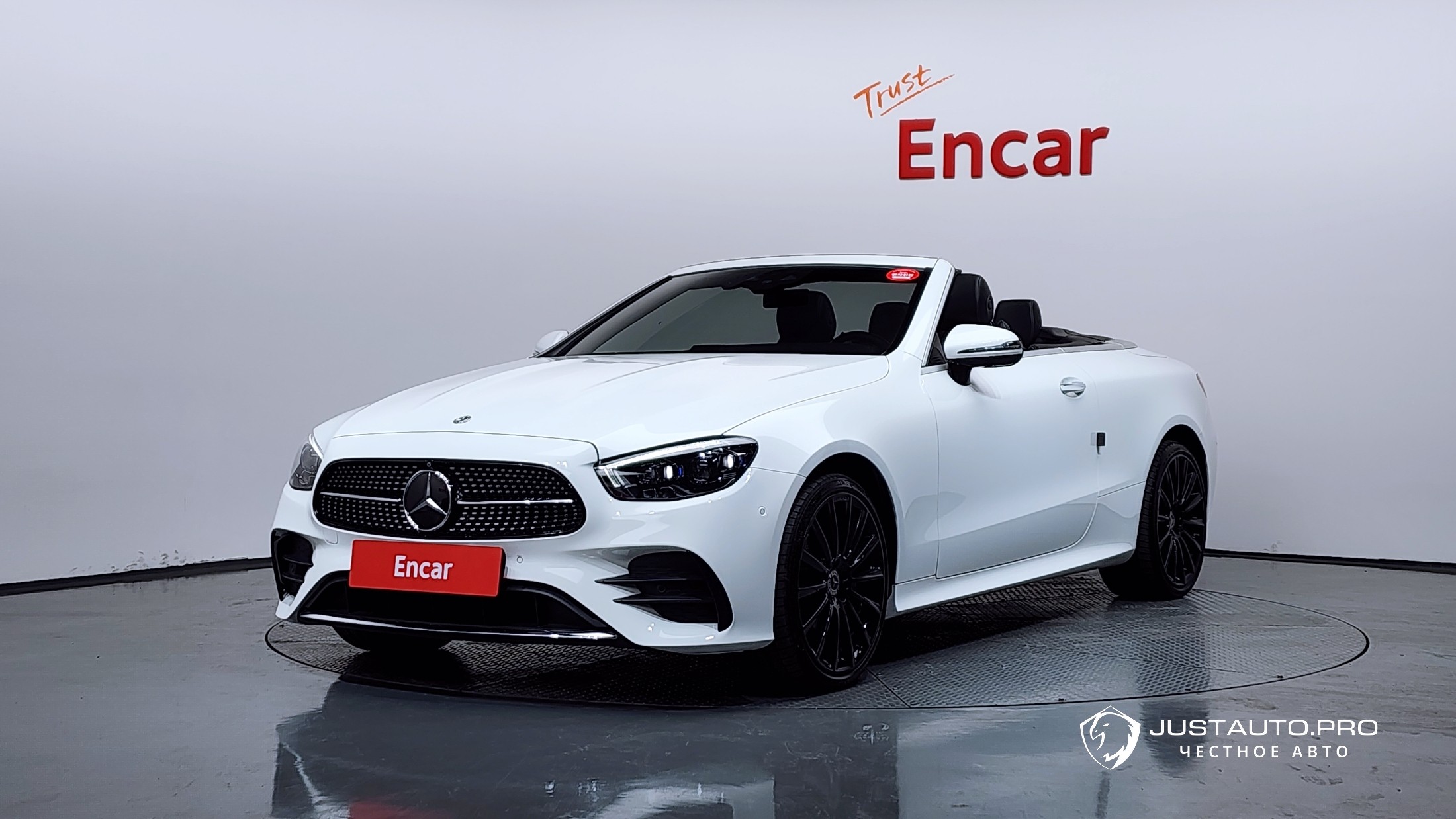 Автомобиль Mercedes-Benz E-Class