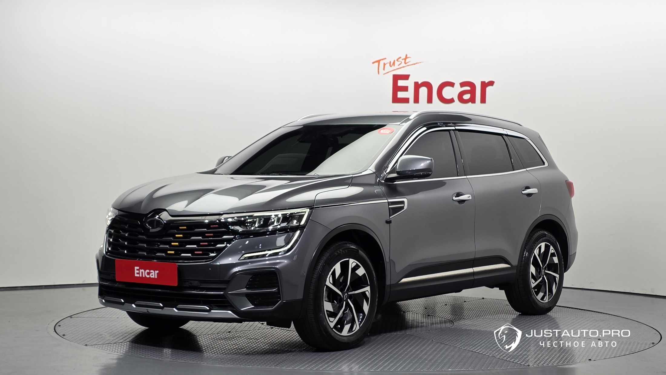Автомобиль Renault-KoreaSamsung QM6