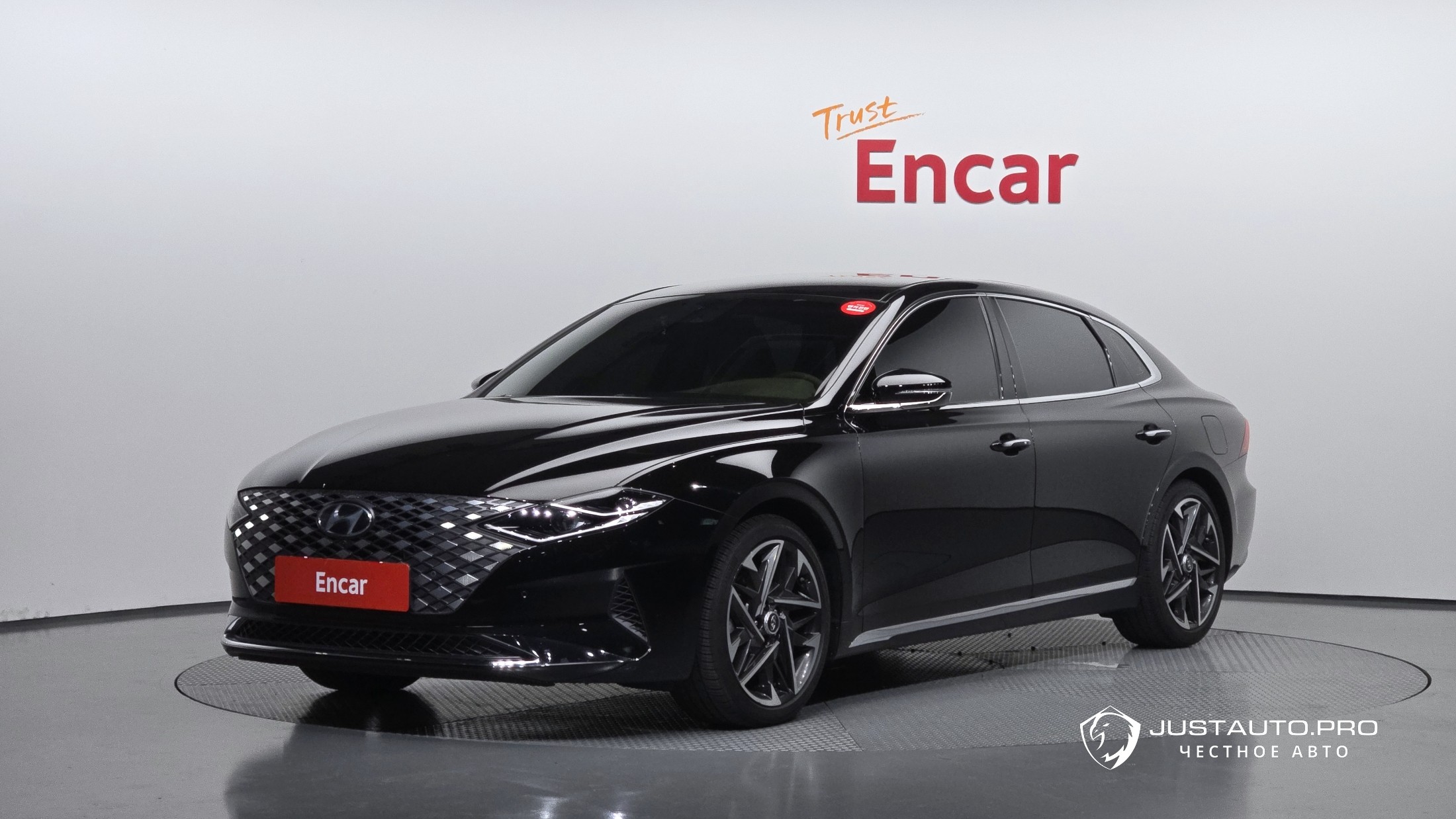 Автомобиль Hyundai Grandeur
