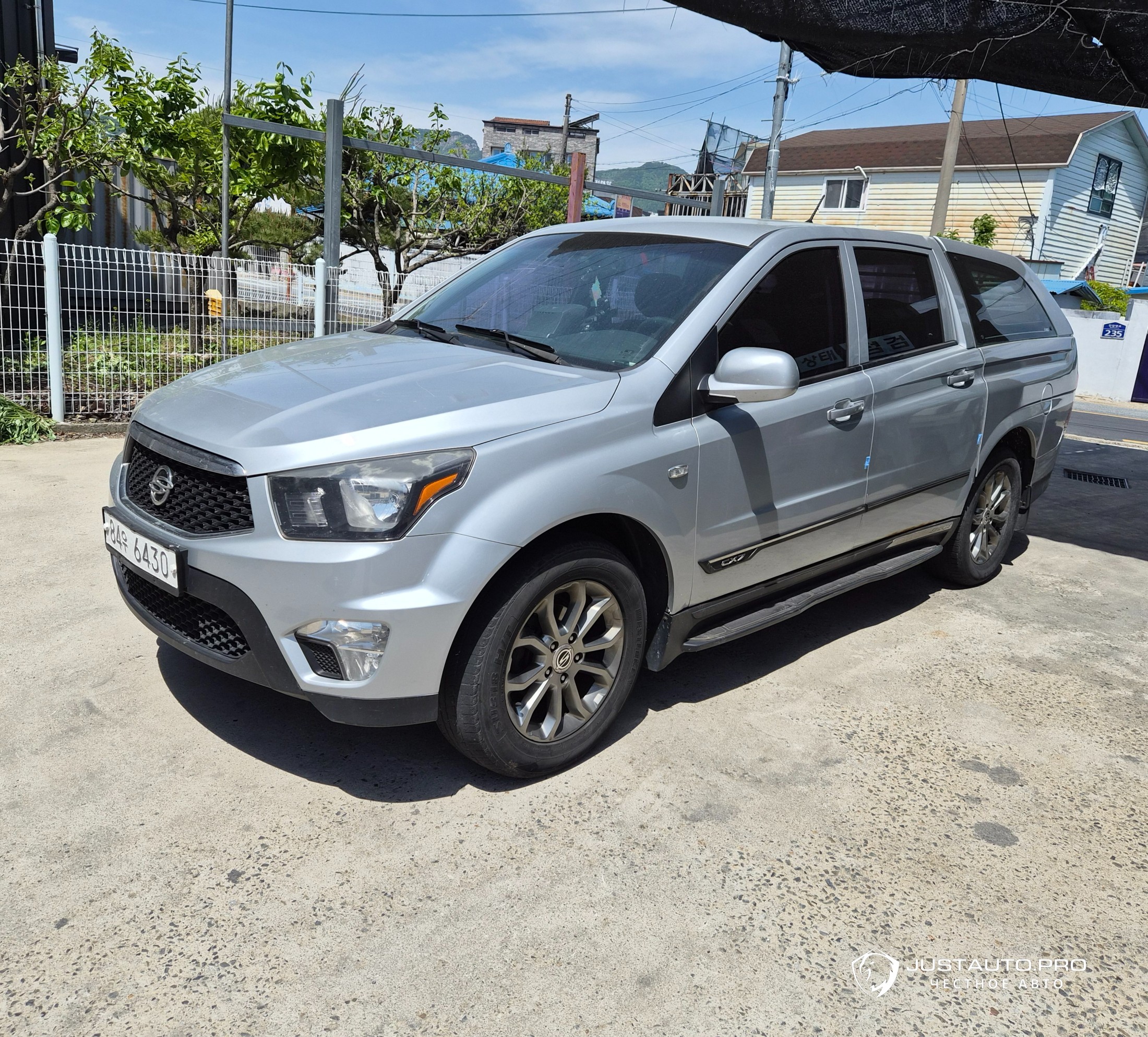 Автомобиль KG_Mobility_Ssangyong KORANDO