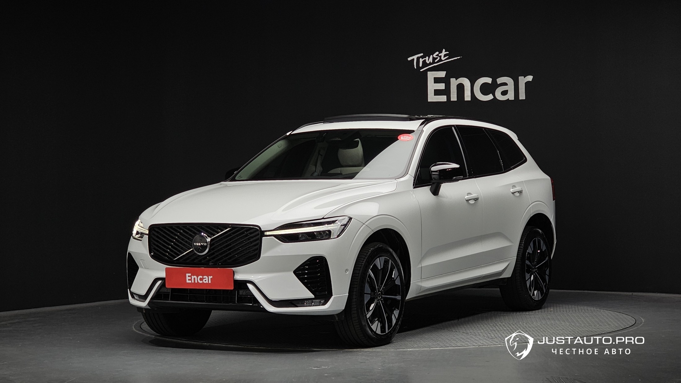 Автомобиль Volvo XC60