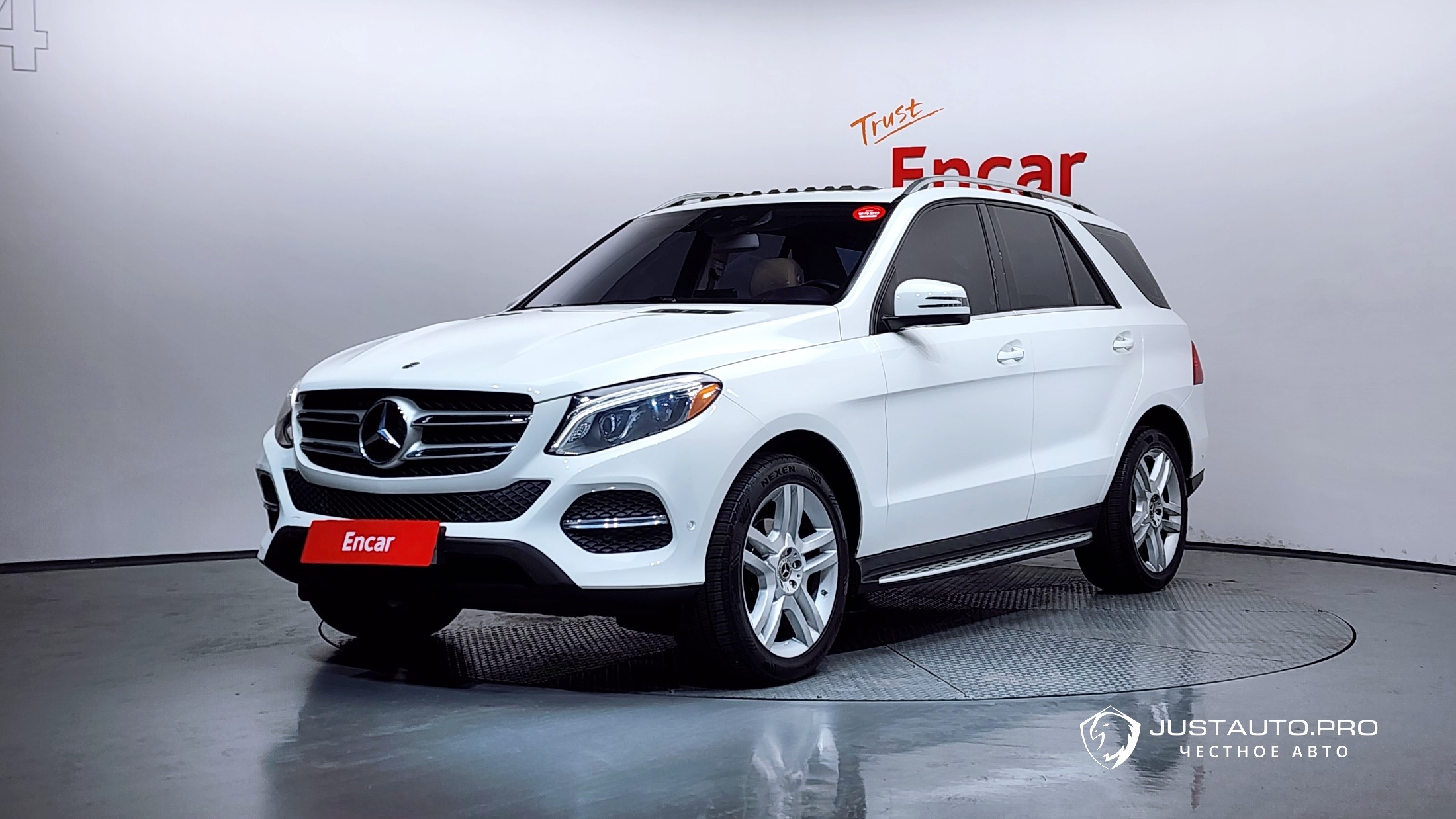 Автомобиль Mercedes-Benz GLE-Class
