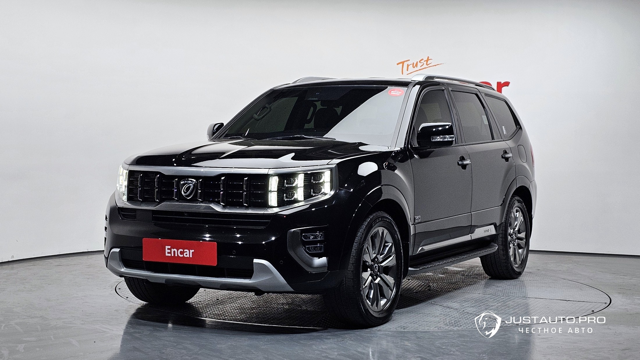 Автомобиль Kia Mohave