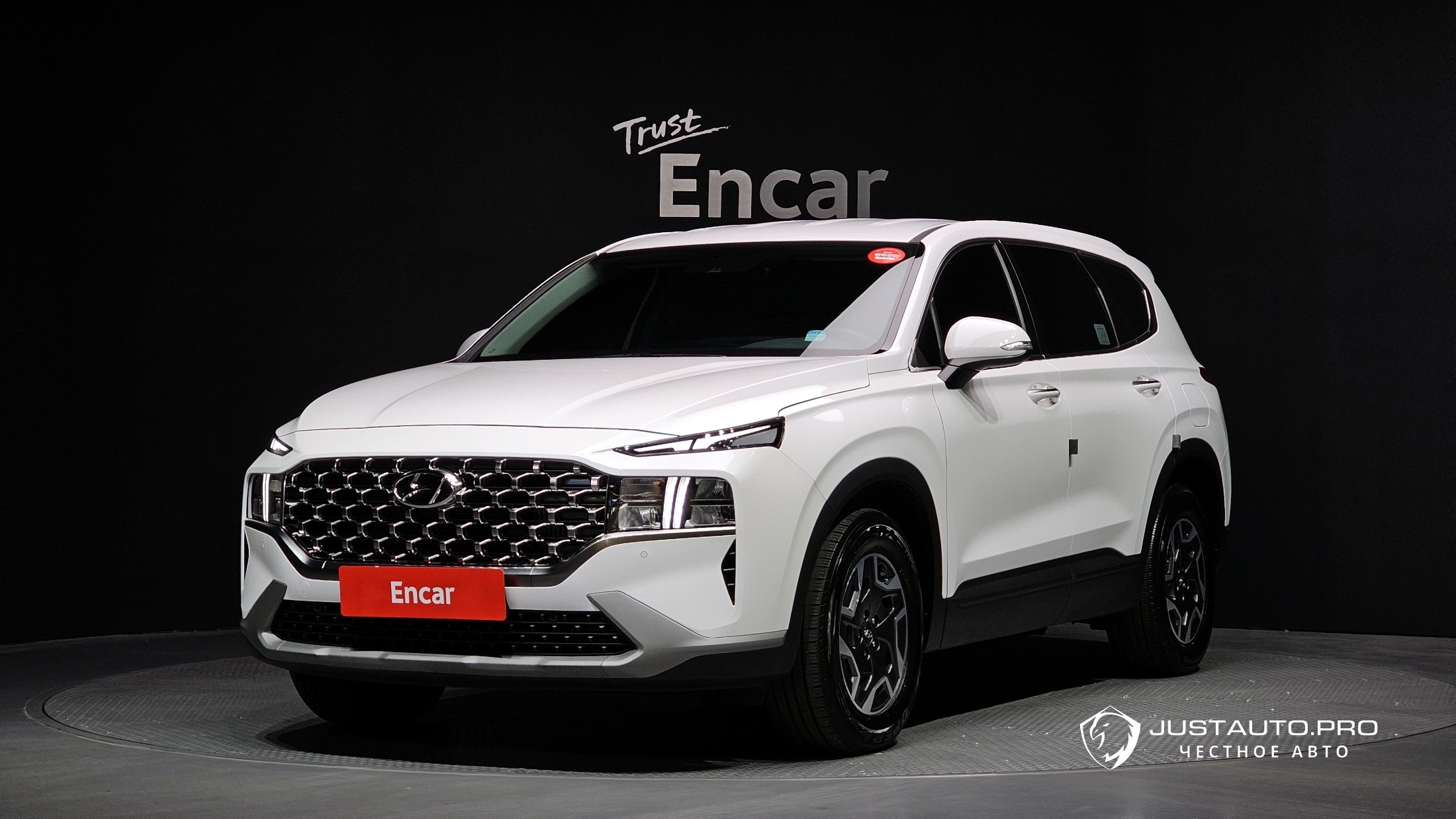 Автомобиль Hyundai Santafe