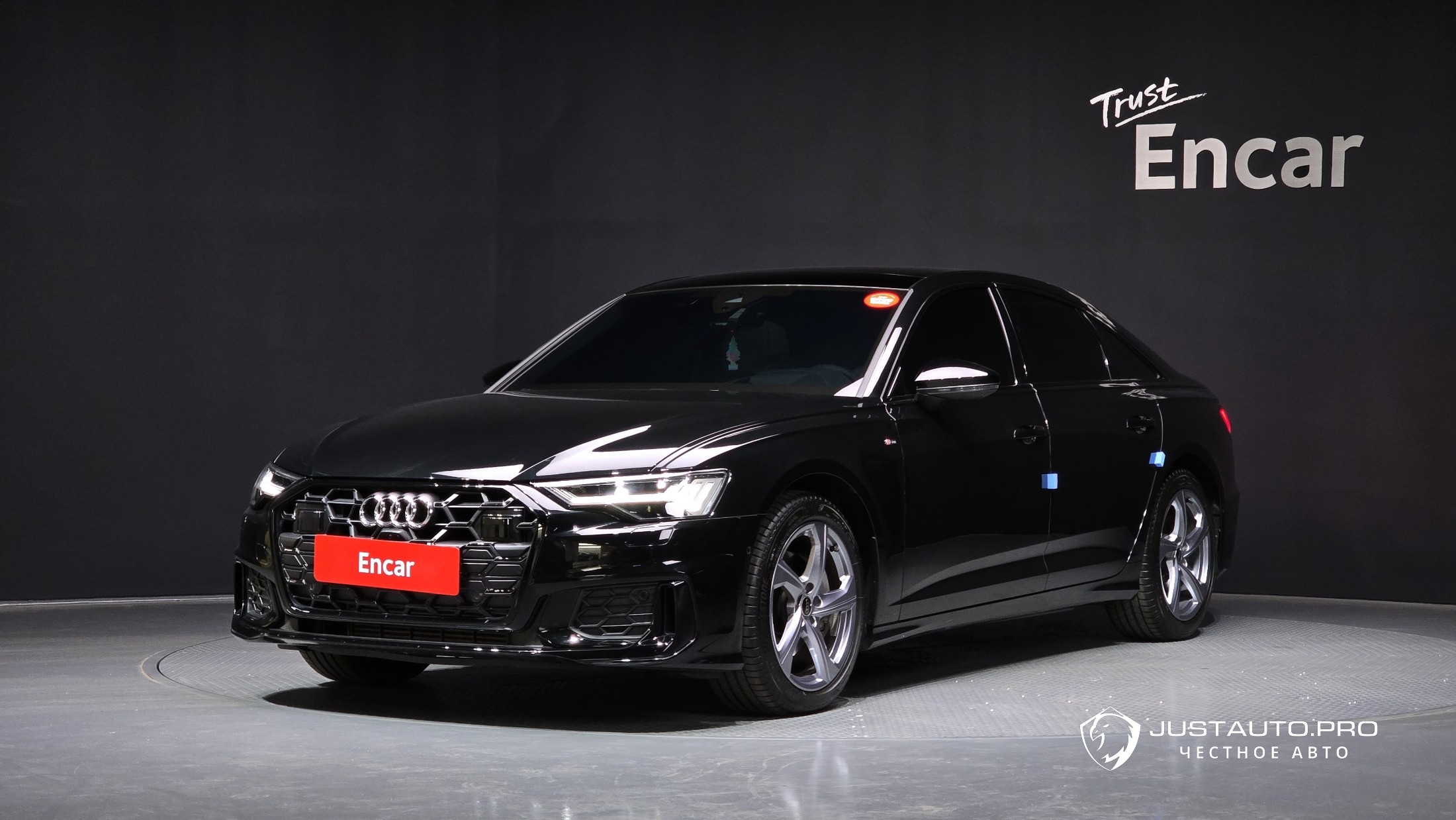 Автомобиль Audi A6