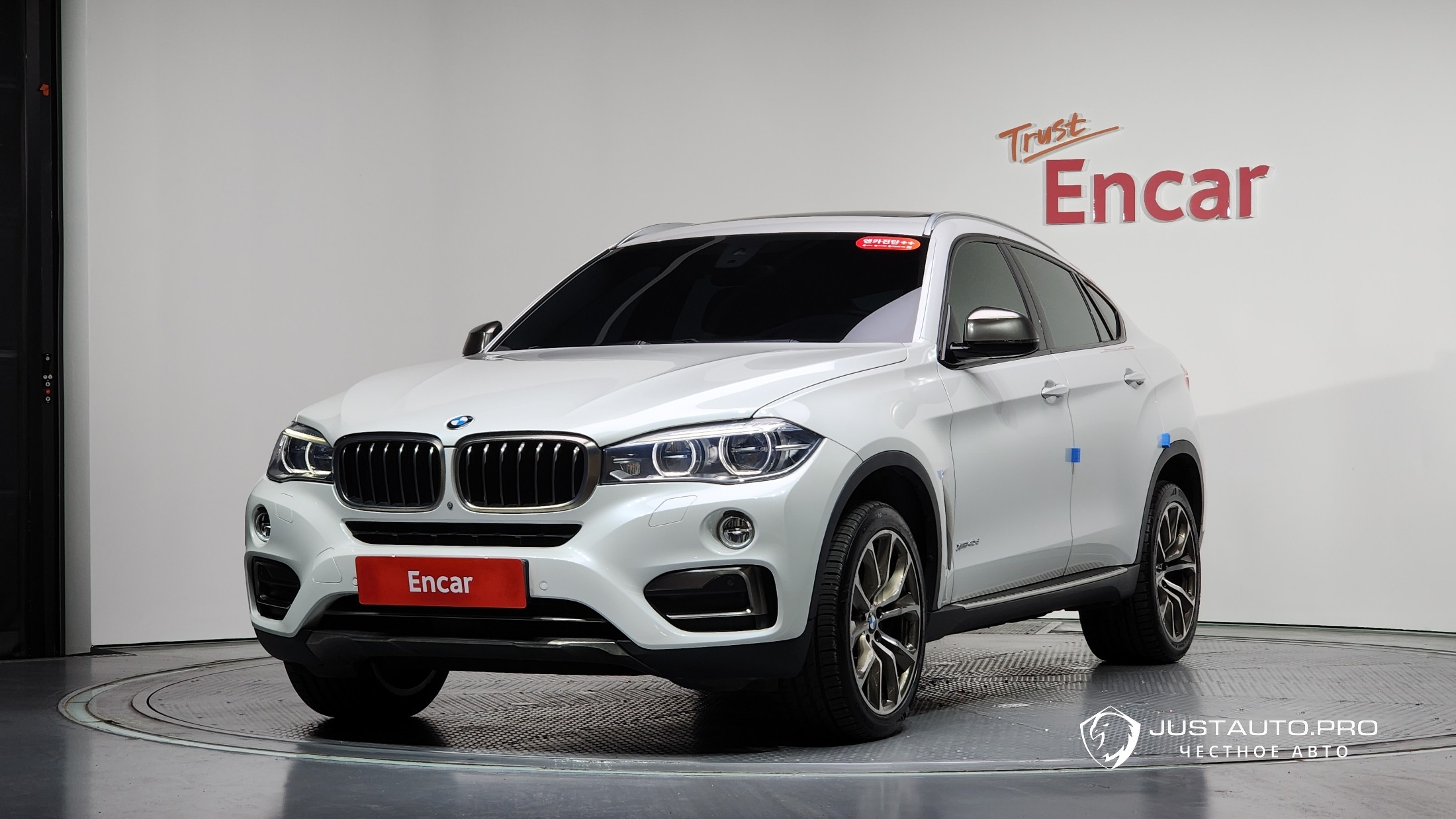 Автомобиль BMW X6