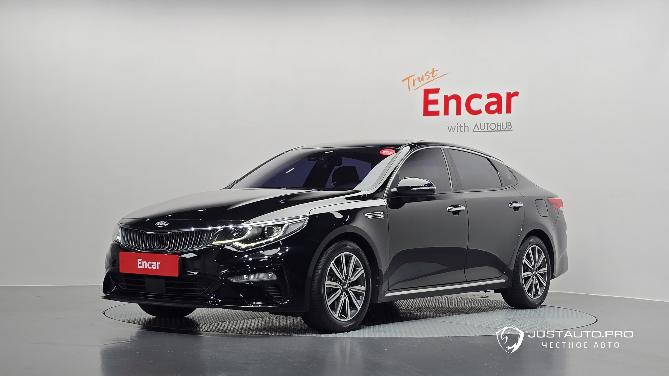 Автомобиль Kia K5