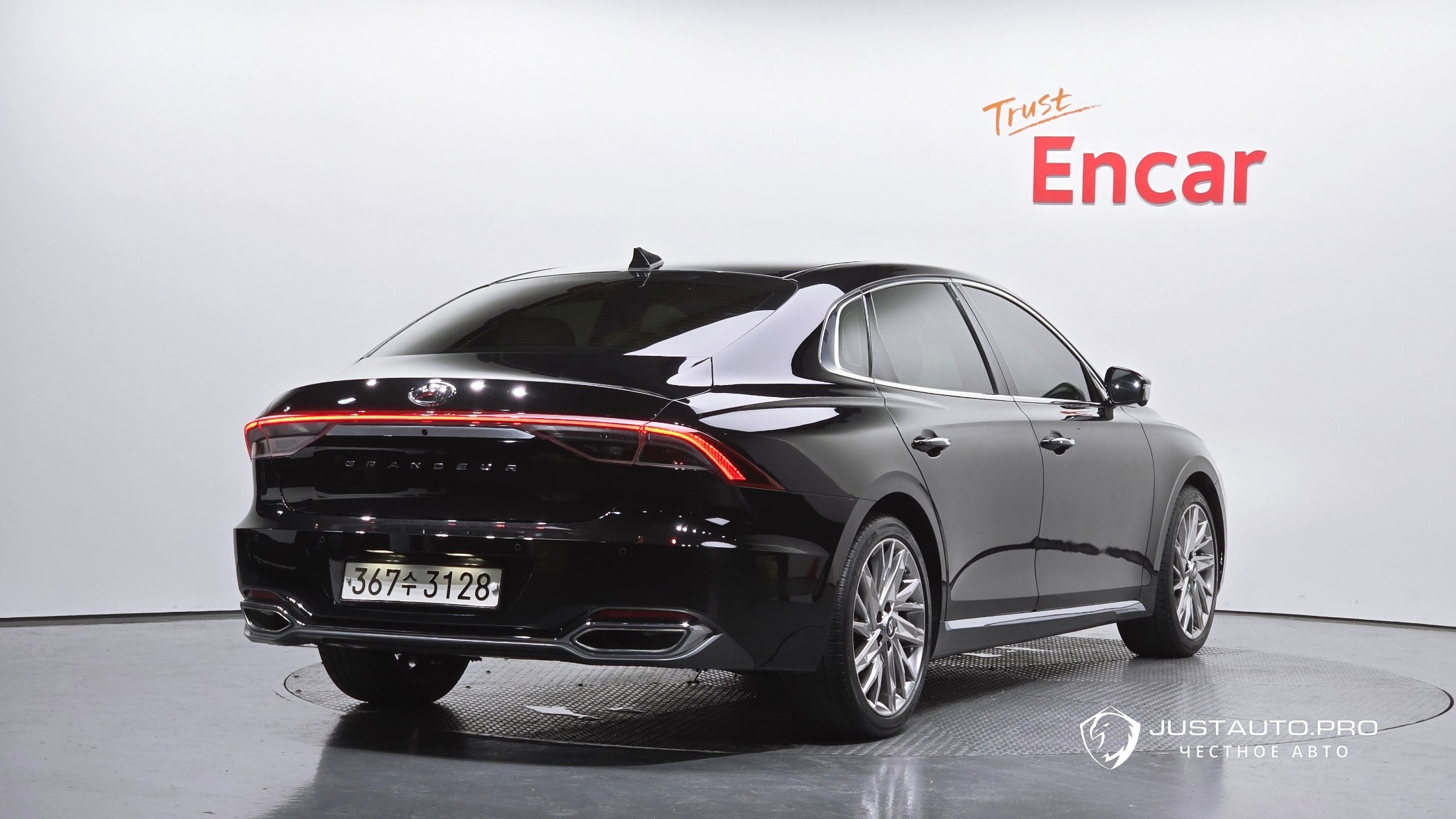 Автомобиль Hyundai Grandeur