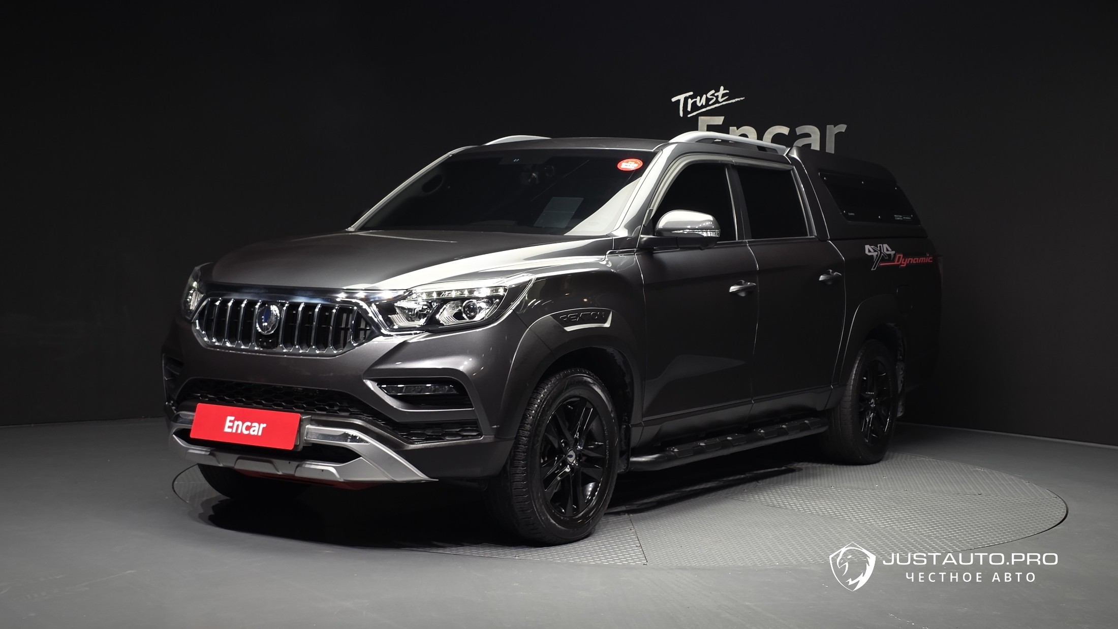 Автомобиль KG_Mobility_Ssangyong Rexton