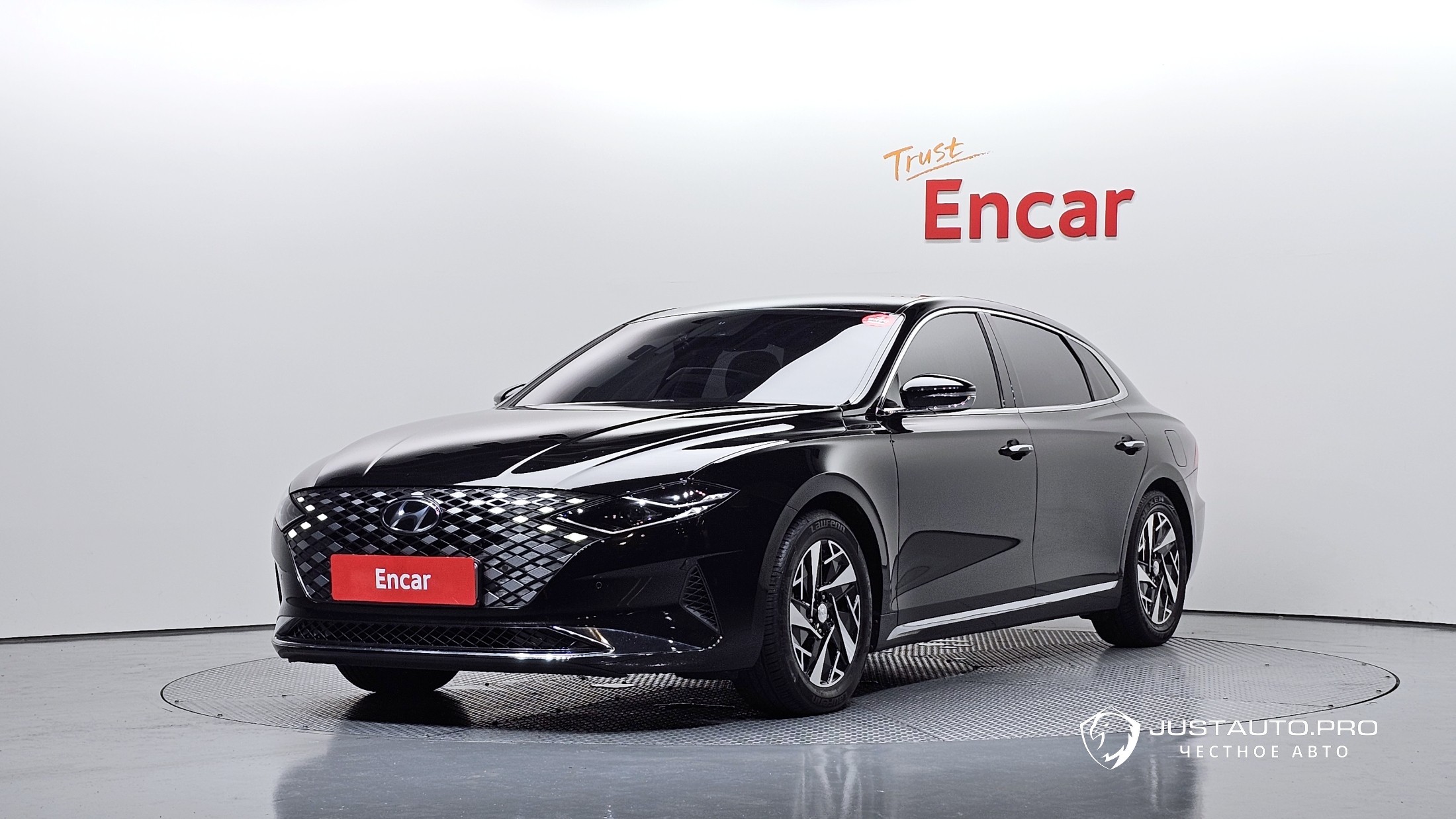 Автомобиль Hyundai Grandeur