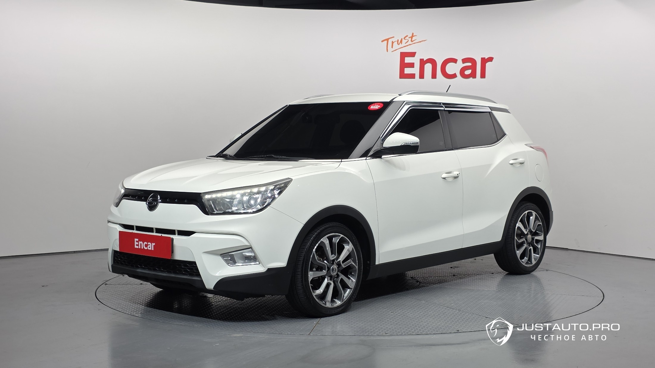 Автомобиль KG_Mobility_Ssangyong TIBOLI