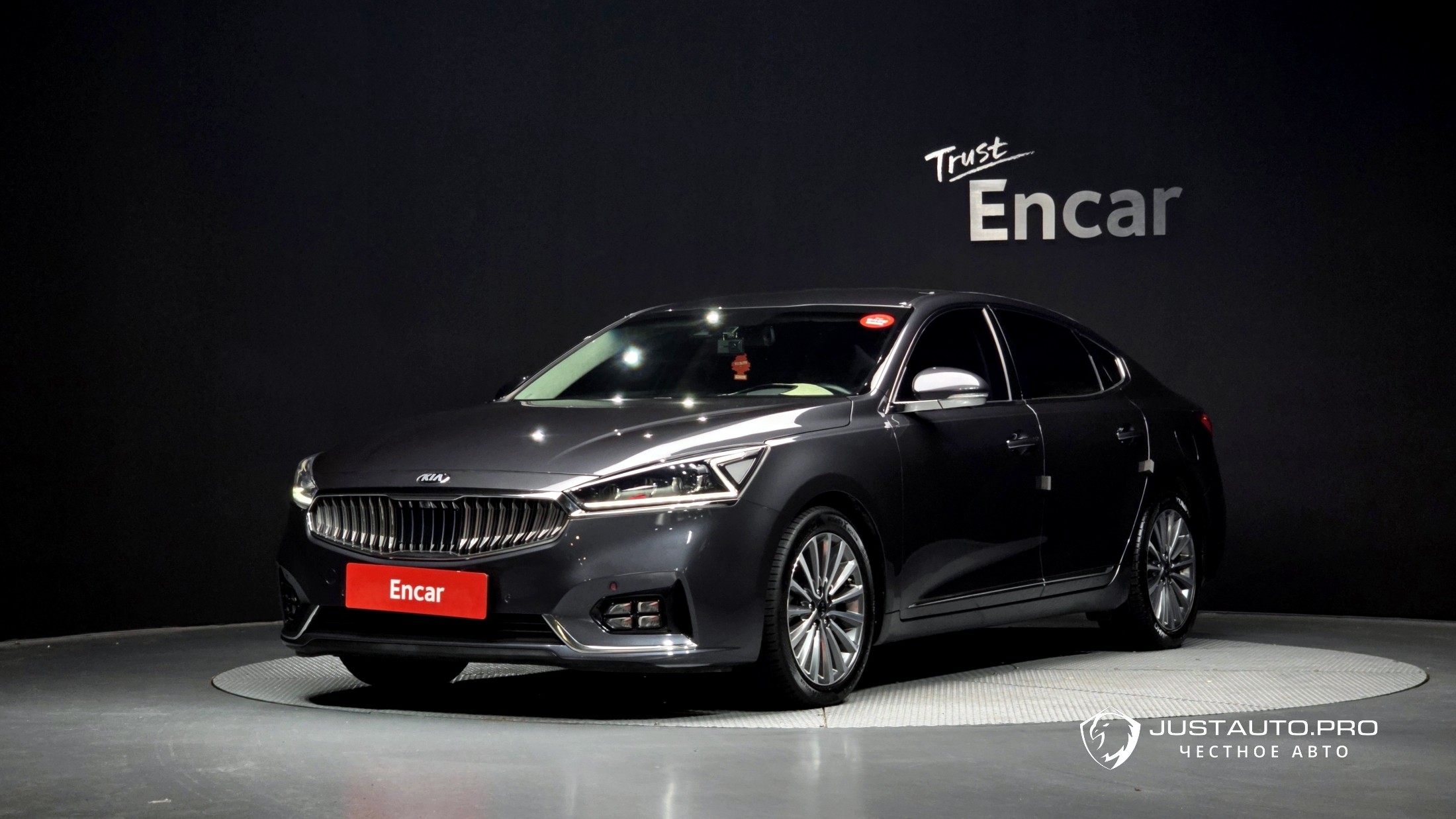 Автомобиль Kia K7