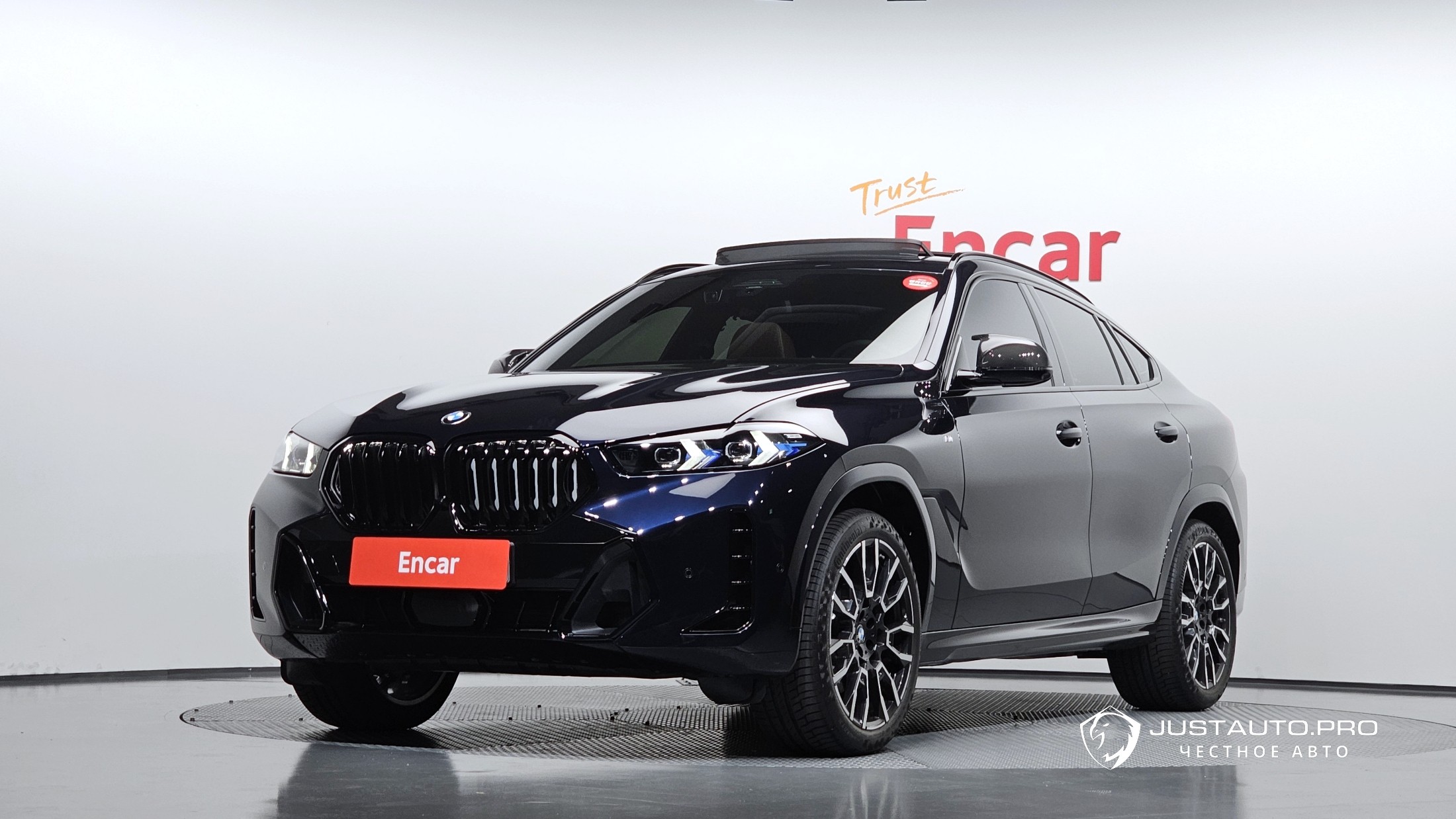 Автомобиль BMW X6
