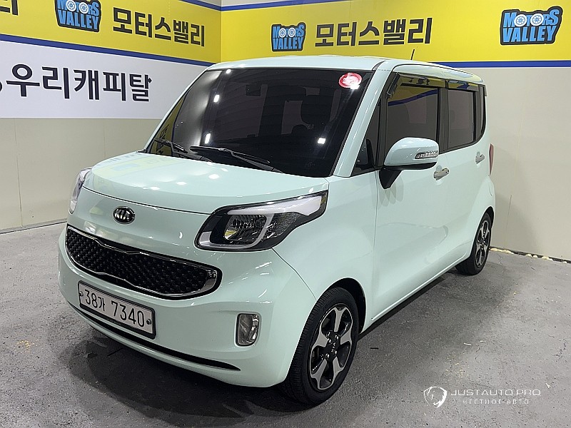 Автомобиль Kia RAY