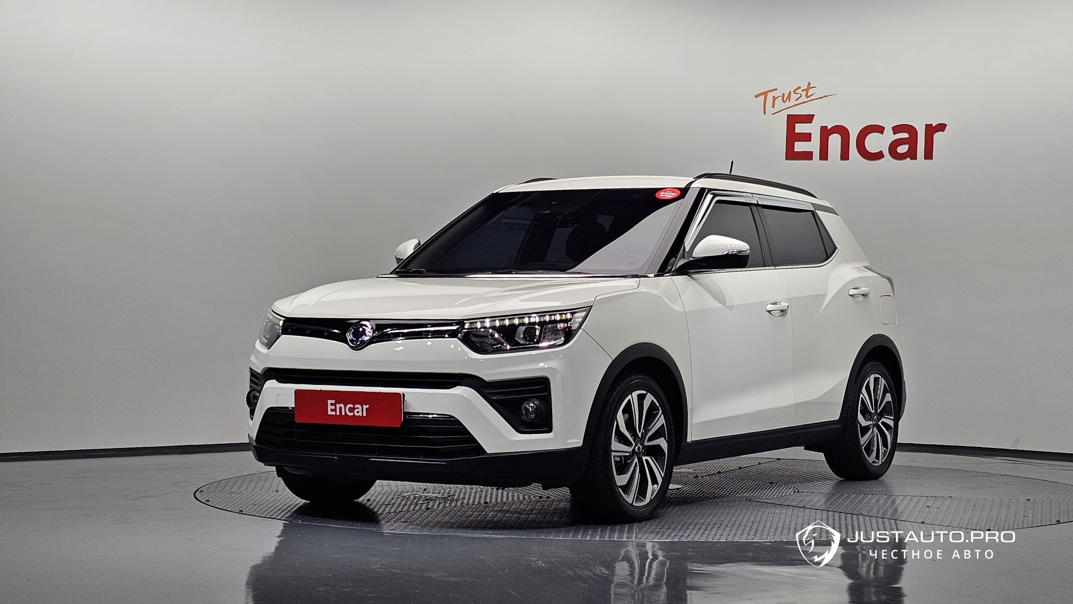 Автомобиль KG_Mobility_Ssangyong TIBOLI