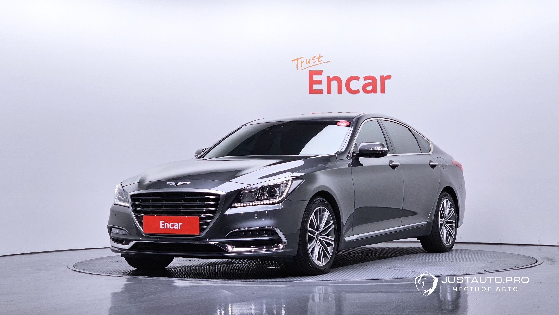 Автомобиль Genesis G80