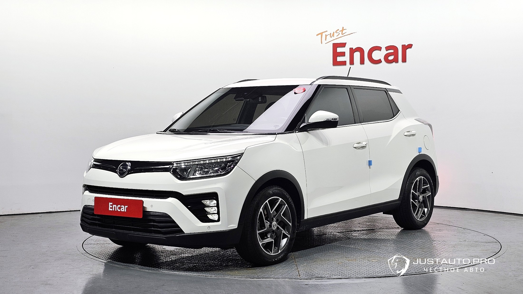 Автомобиль KG_Mobility_Ssangyong TIBOLI