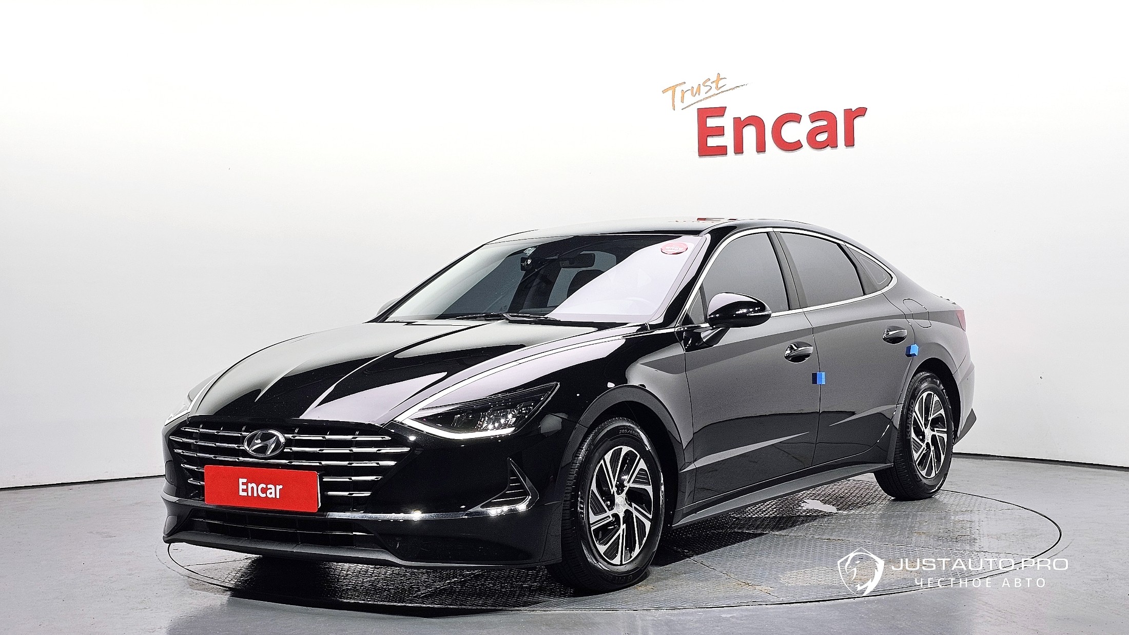 Автомобиль Hyundai Sonata