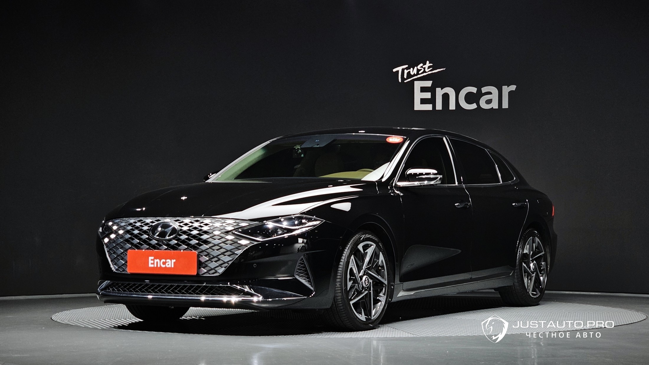 Автомобиль Hyundai Grandeur