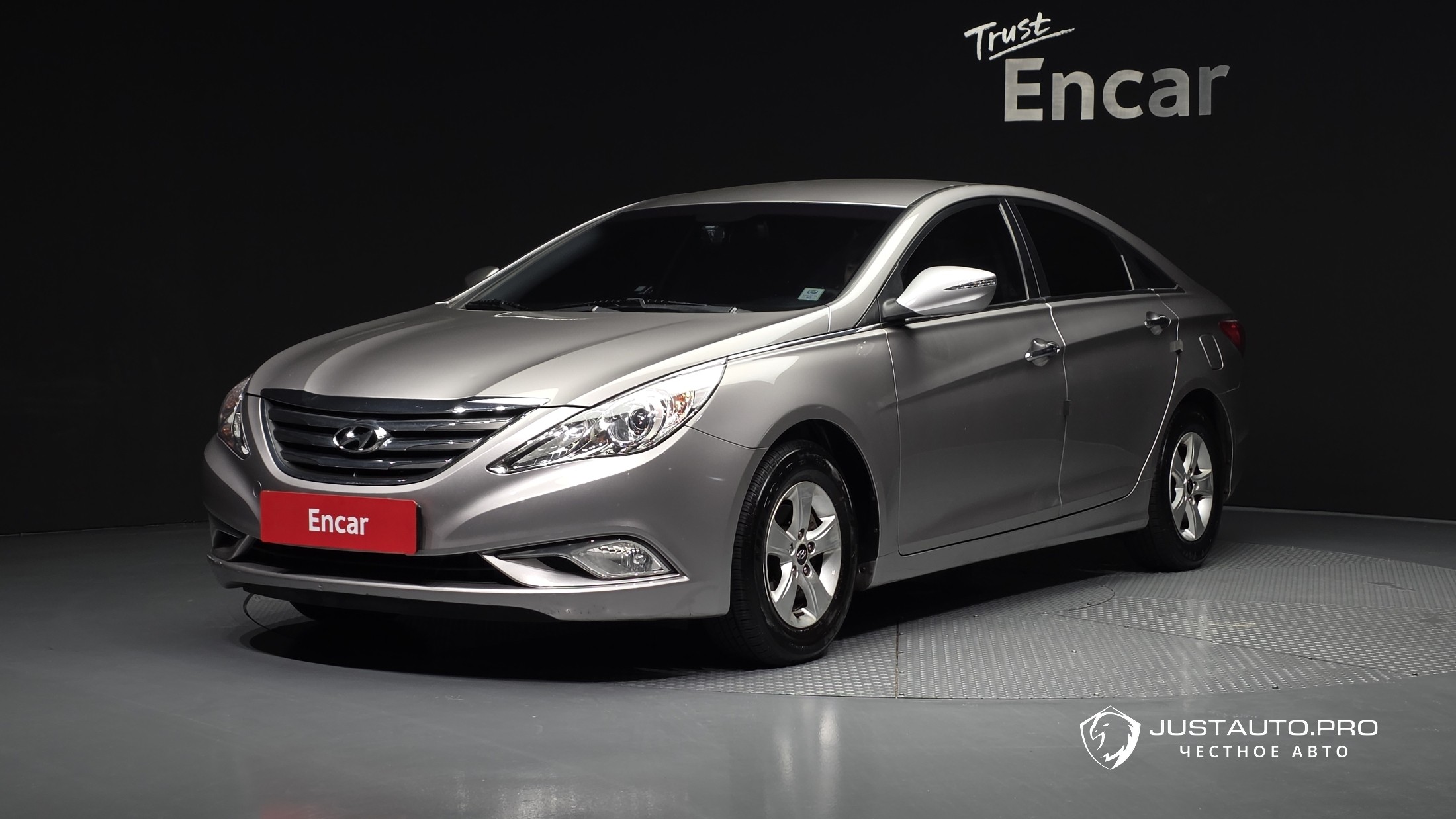 Автомобиль Hyundai Sonata